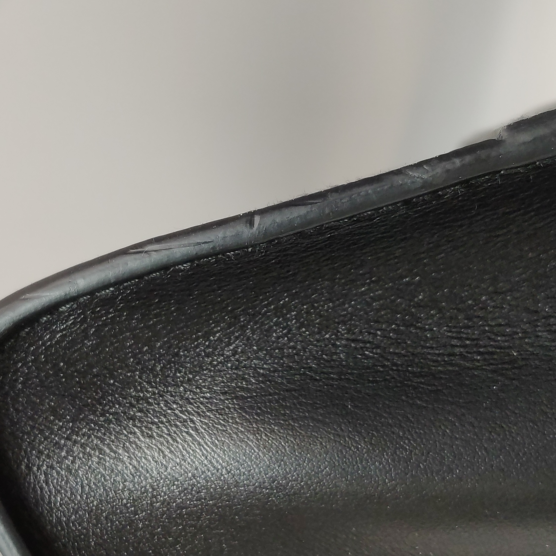Prada Monochrome Tote Saffiano with City Calf Medium — photo 11 of 17