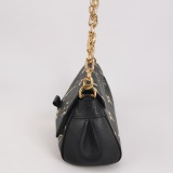 Louis Vuitton(LV) Favorite NM Handbag Bicolor Monogram Empreinte Giant — thumbnail 3