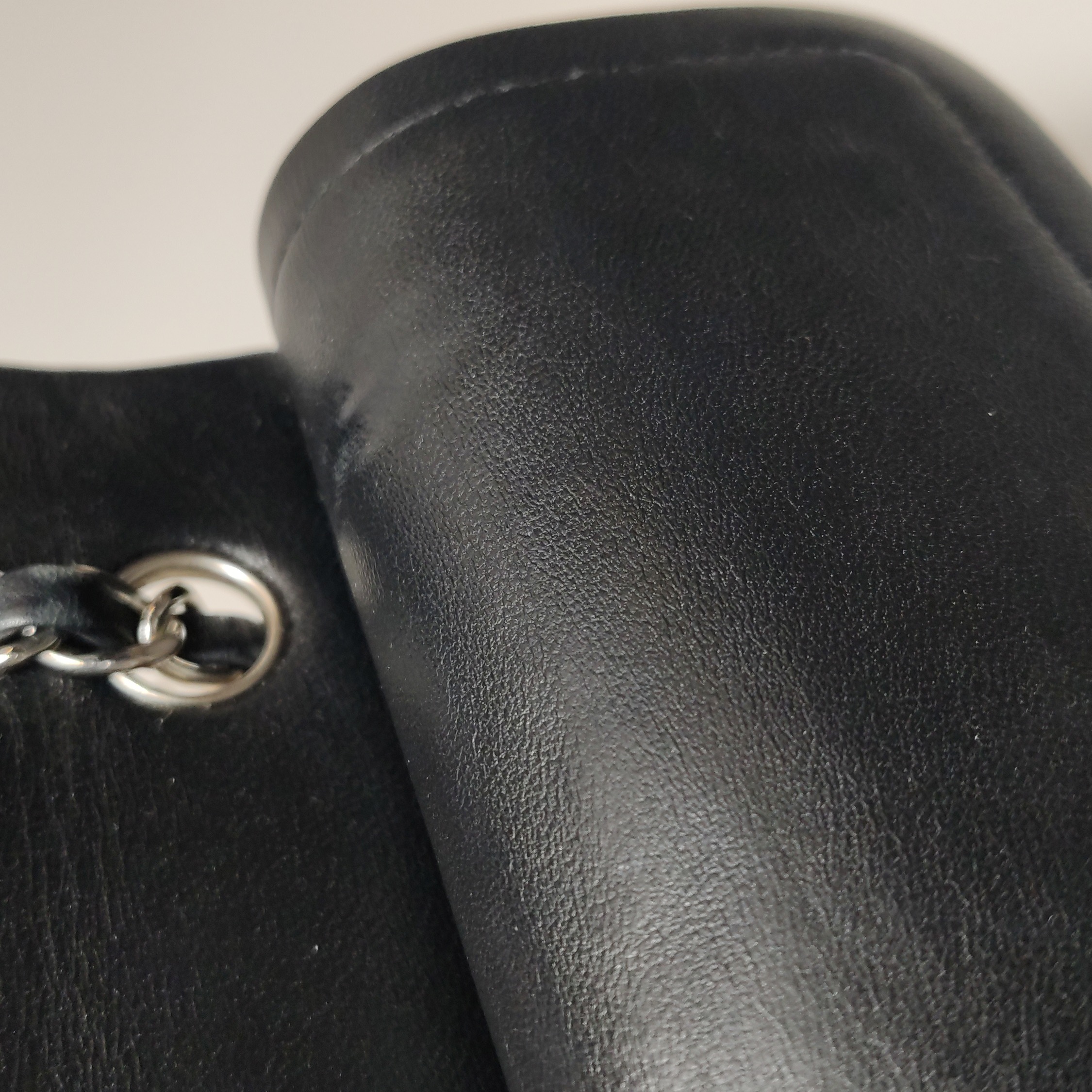 Chanel Classic Double Flap Bag Quilted Lambskin Medium — photo 12 of 16