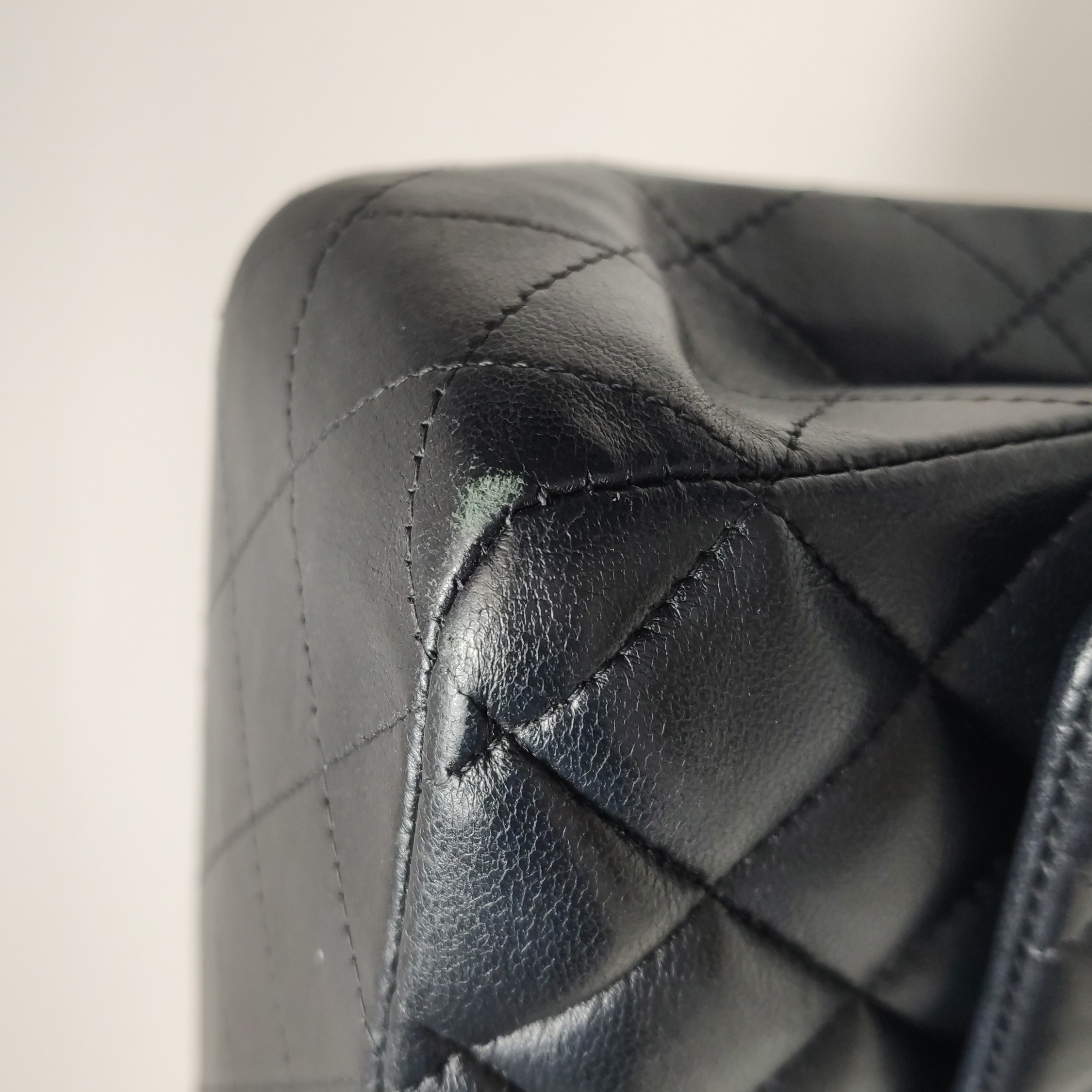 Chanel Classic Double Flap Bag Quilted Lambskin Medium — photo 16 of 16