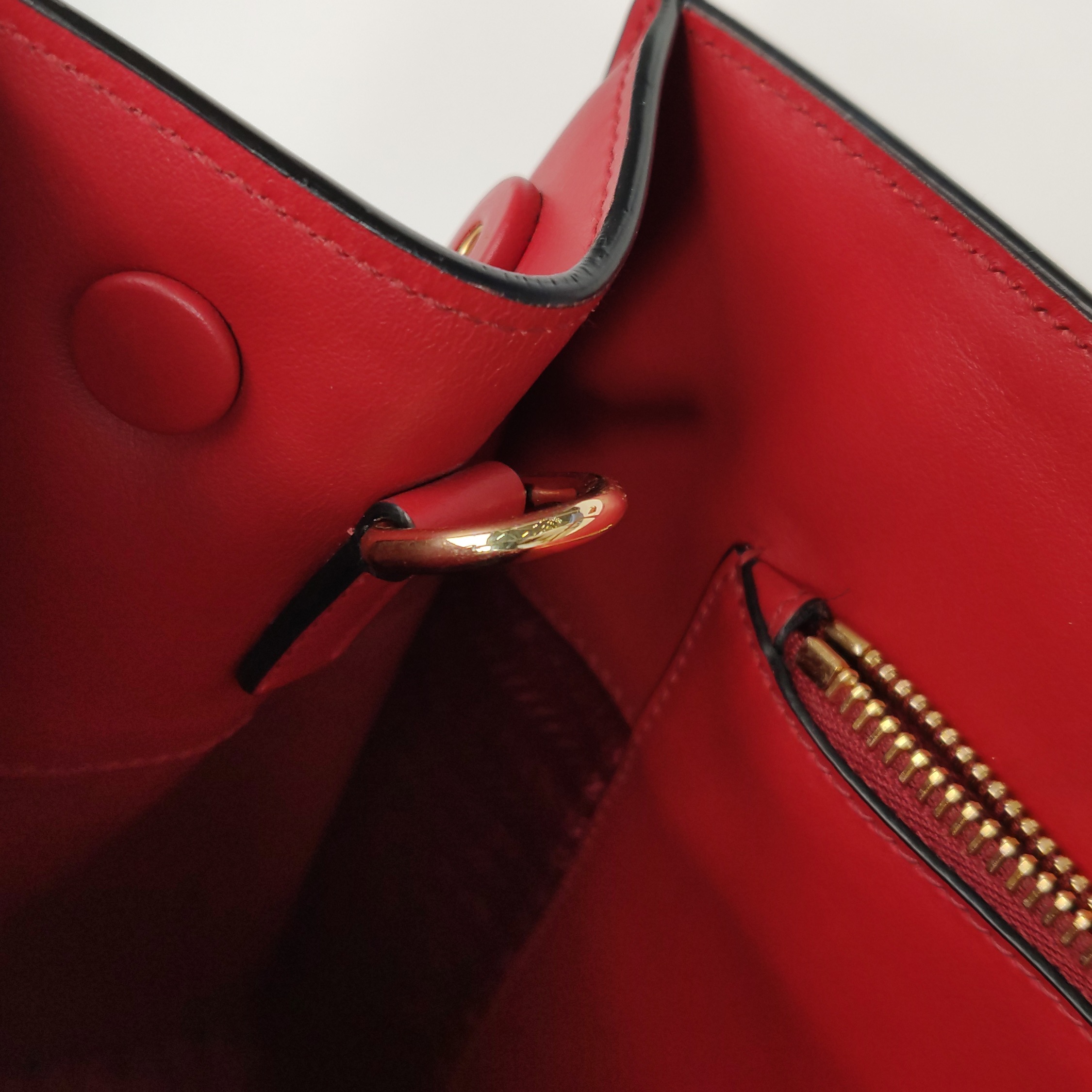 Prada Monochrome Tote Saffiano with City Calf Medium — photo 14 of 24