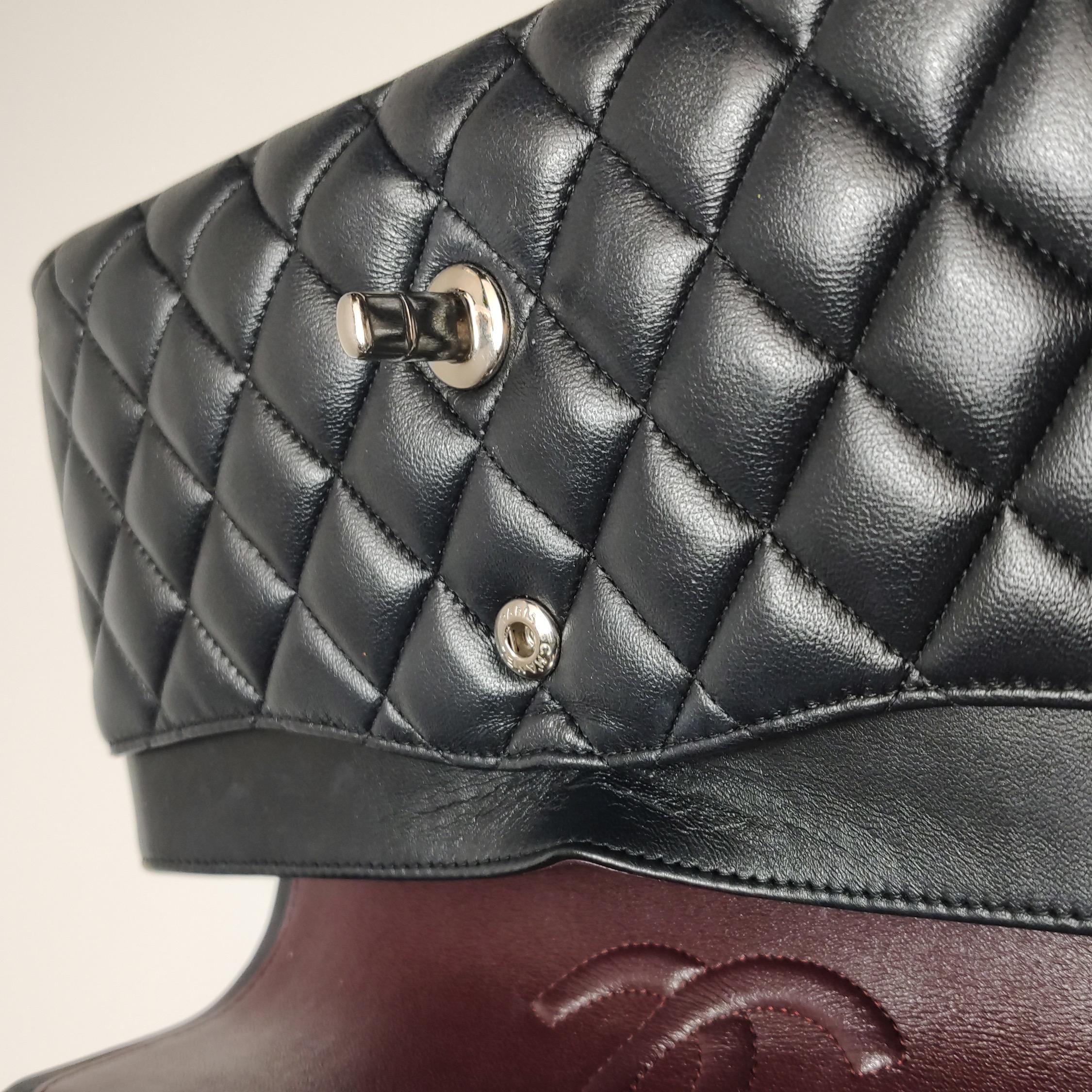 Chanel Classic Double Flap Bag Quilted Lambskin Medium — photo 15 of 16
