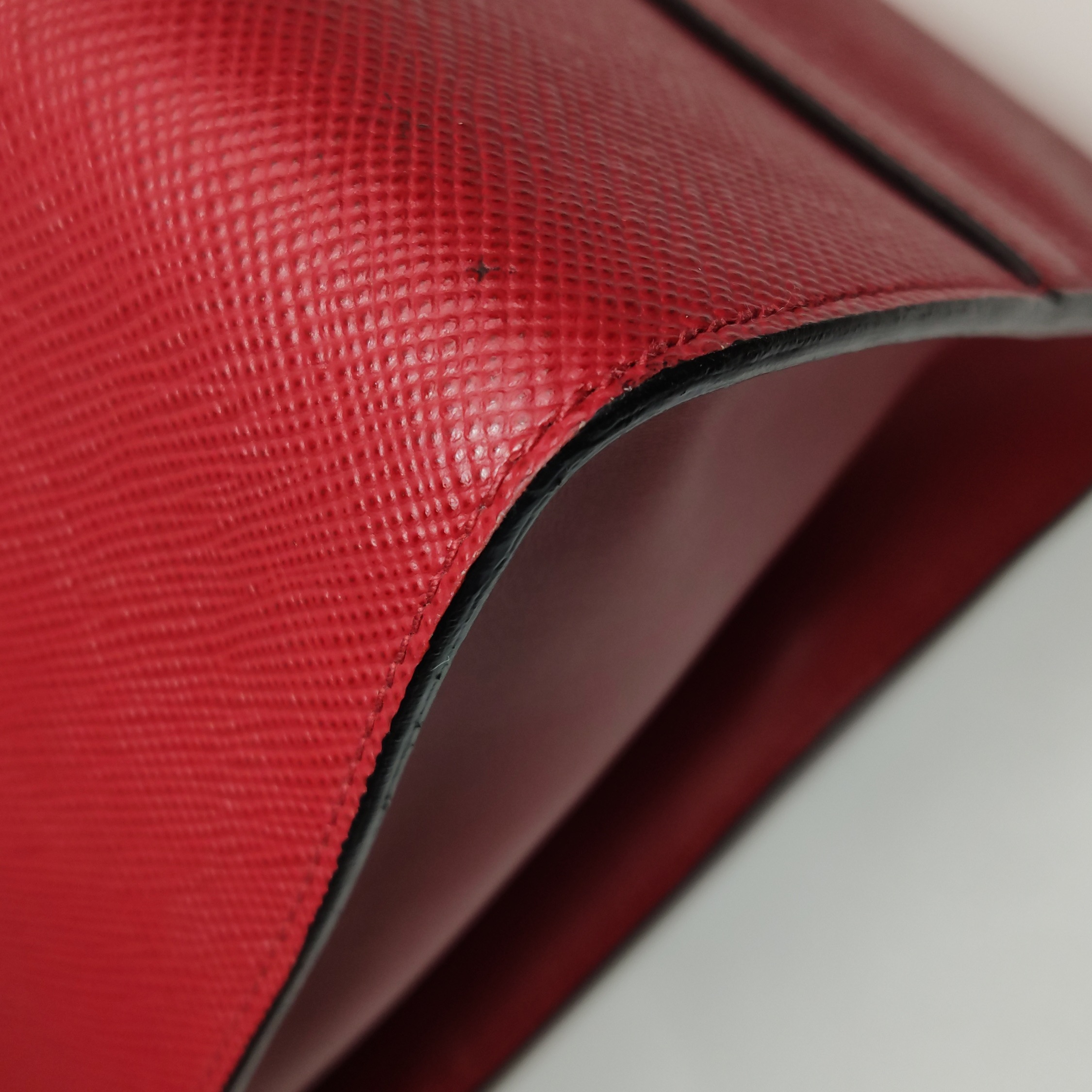 Prada Monochrome Tote Saffiano with City Calf Medium — photo 19 of 24