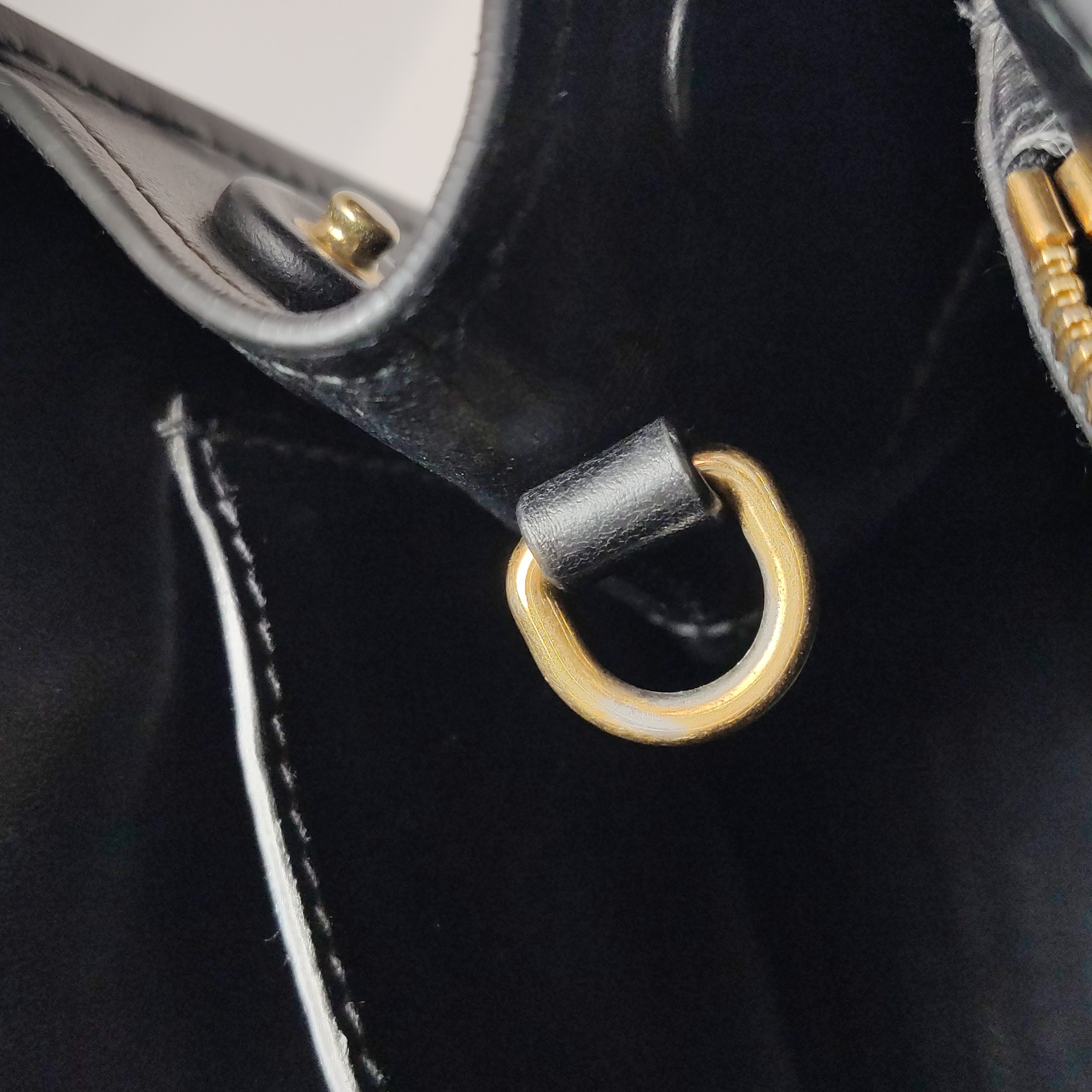 Prada Monochrome Tote Saffiano with City Calf Small — photo 13 of 25