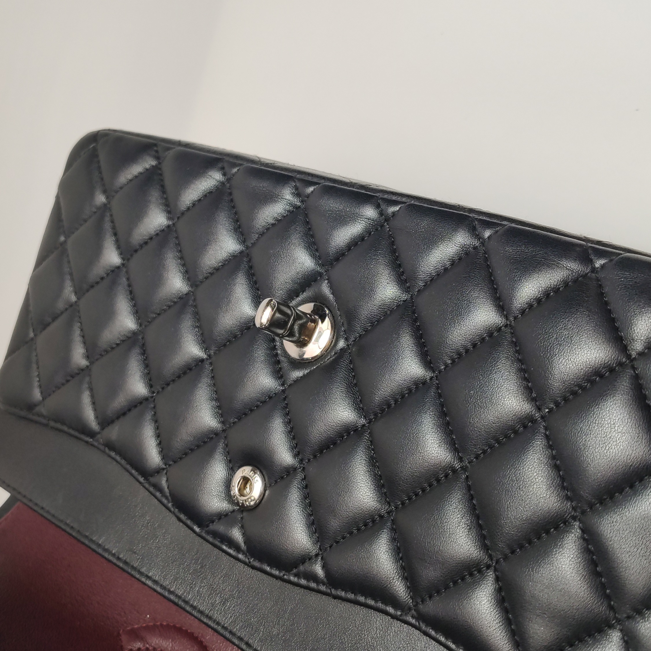 Chanel Classic Double Flap Bag Quilted Lambskin Medium — photo 14 of 15
