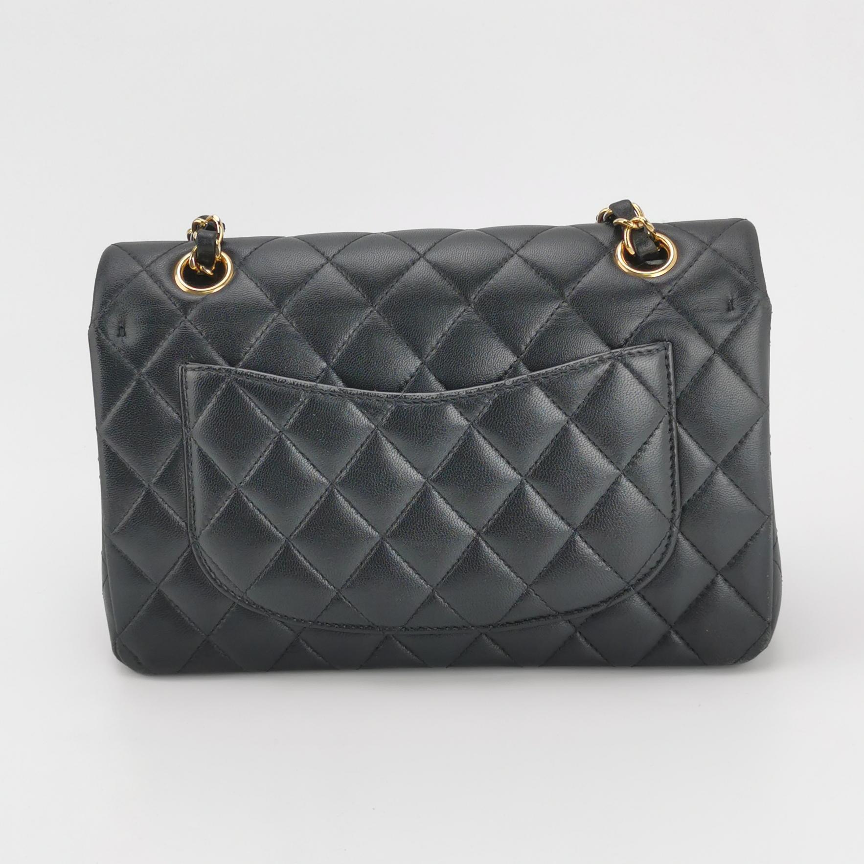 Chanel Classic Double Flap Bag Quilted Lambskin Small — photo 3 of 15
