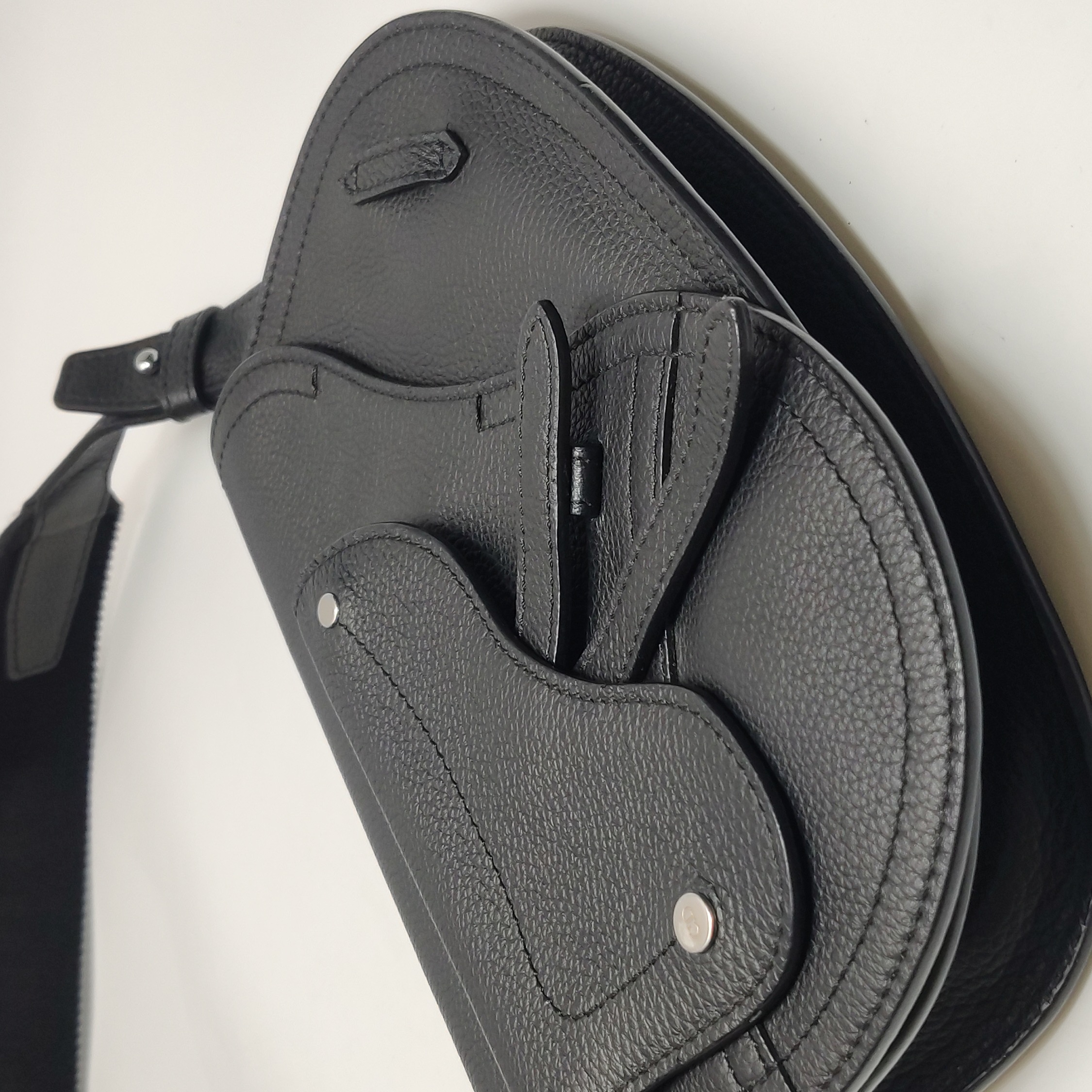 Dior Saddle Messenger Pouch Leather — photo 6 of 17