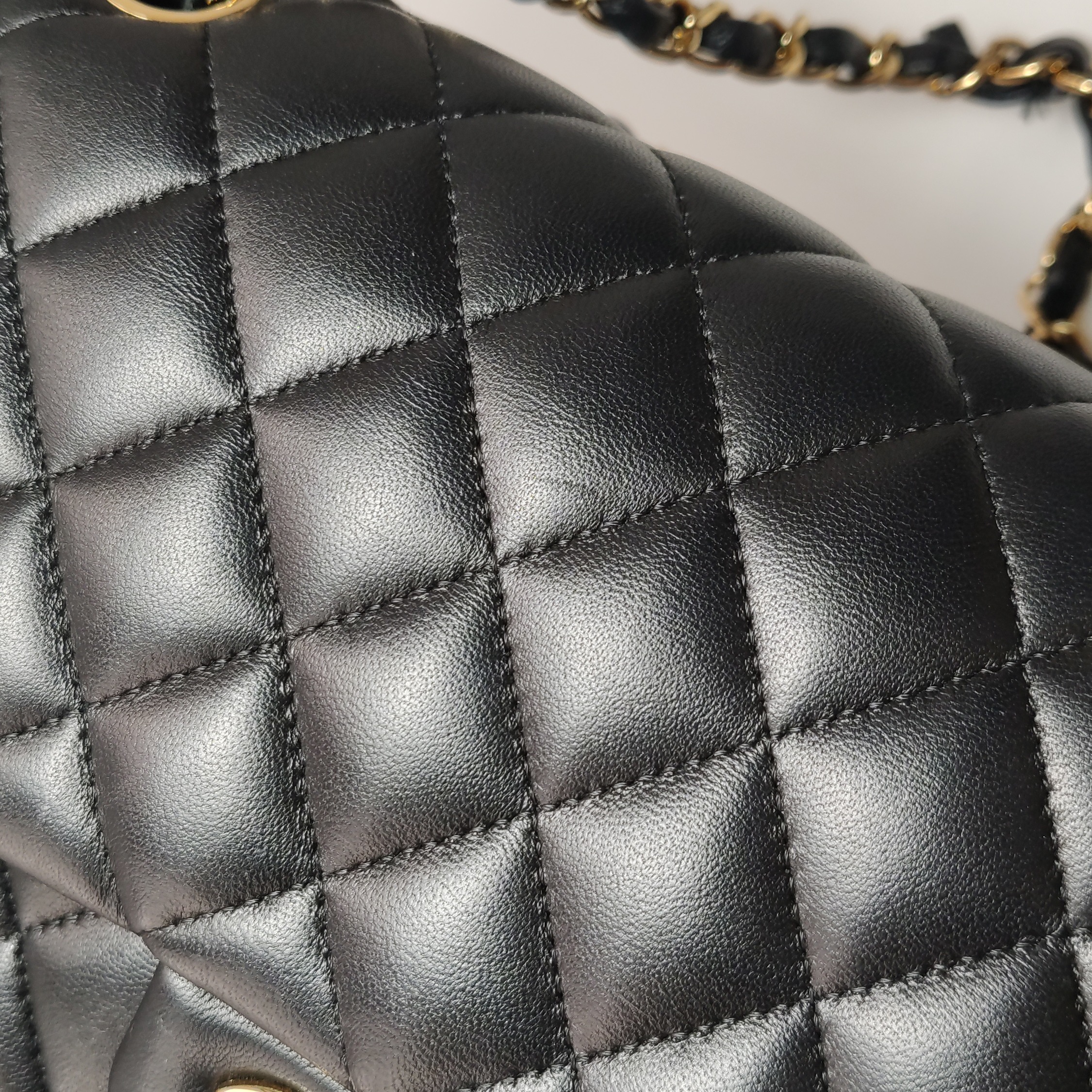 Chanel Classic Double Flap Bag Quilted Caviar Medium — photo 14 of 14