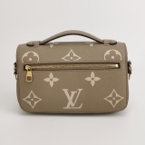 Louis Vuitton(LV) Pochette Metis Bicolor Monogram Empreinte Giant East West — thumbnail 5