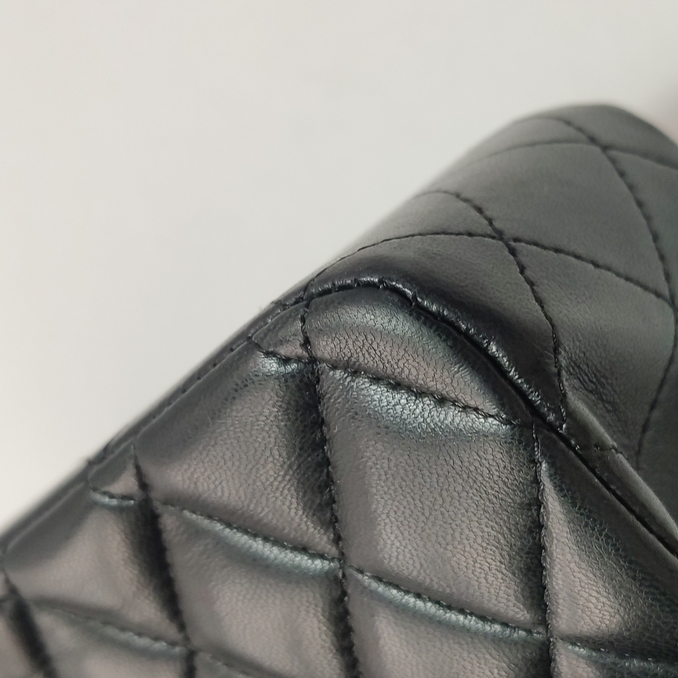 Chanel Classic Double Flap Bag Quilted Caviar Medium — photo 13 of 15