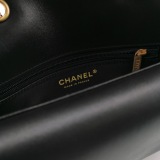Chanel Golden Class Wallet on Chain Quilted Lambskin — thumbnail 8