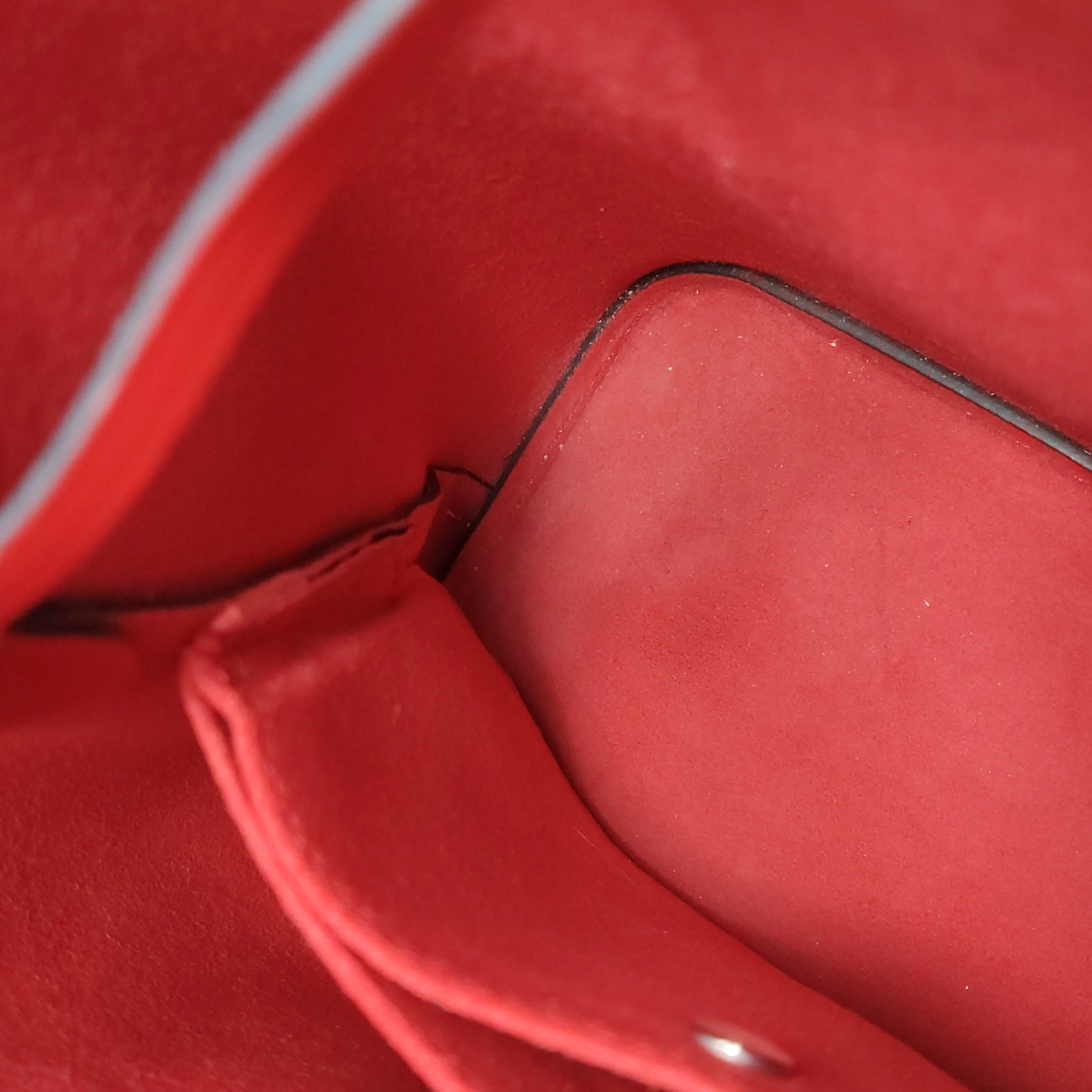 Louis Vuitton(LV) NeoNoe Handbag Epi Leather BB — photo 9 of 16