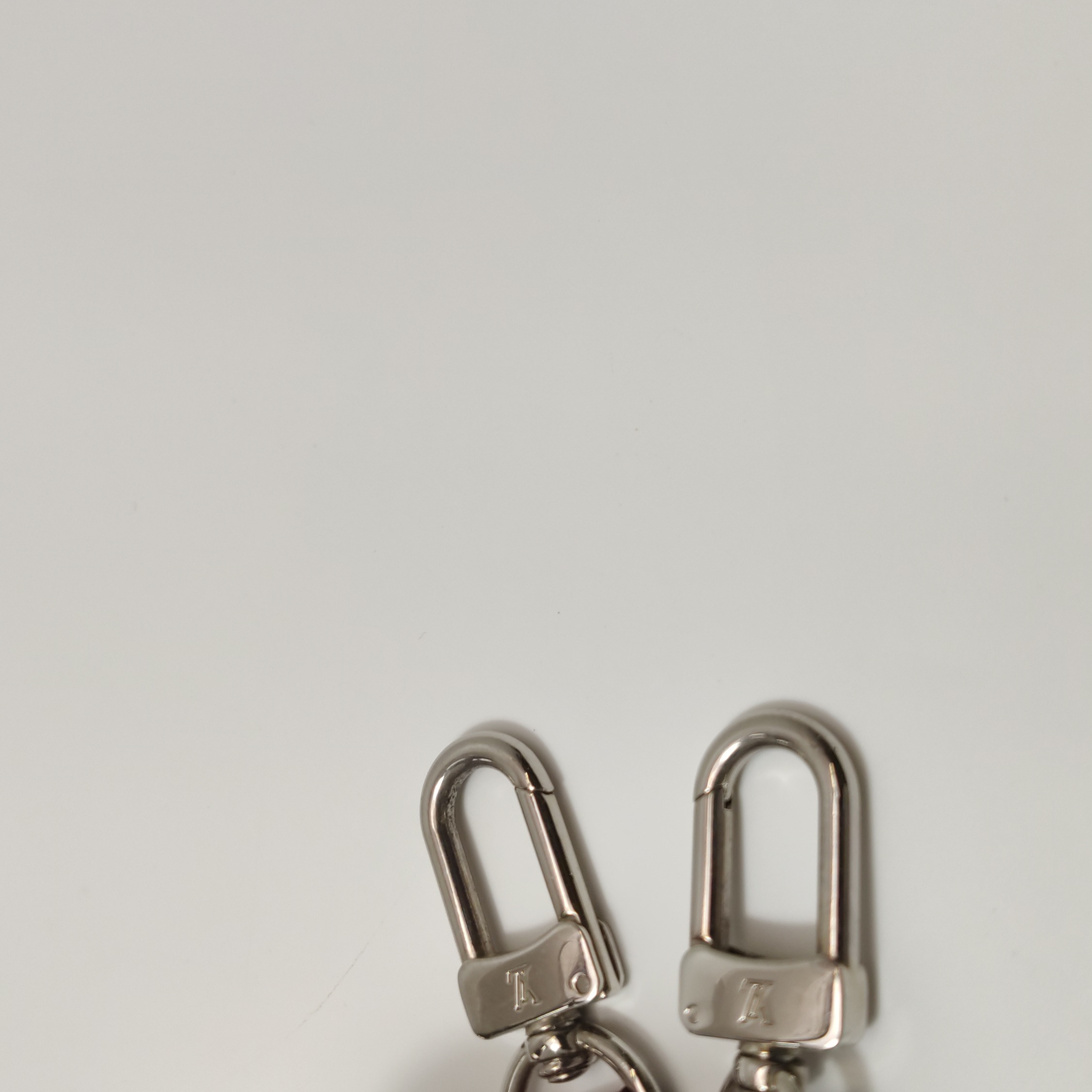 Louis Vuitton(LV) Alma Handbag Epi Leather BB — photo 16 of 25