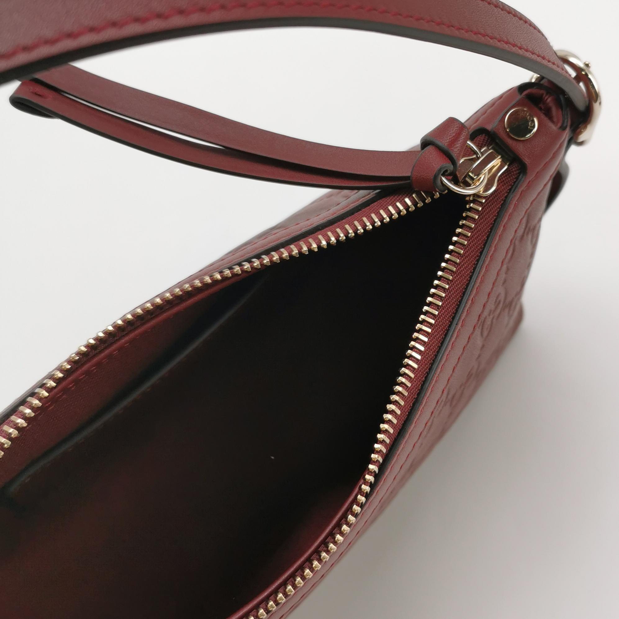 Gucci Emblem Chain Shoulder Bag Guccissima Leather Small — photo 7 of 13