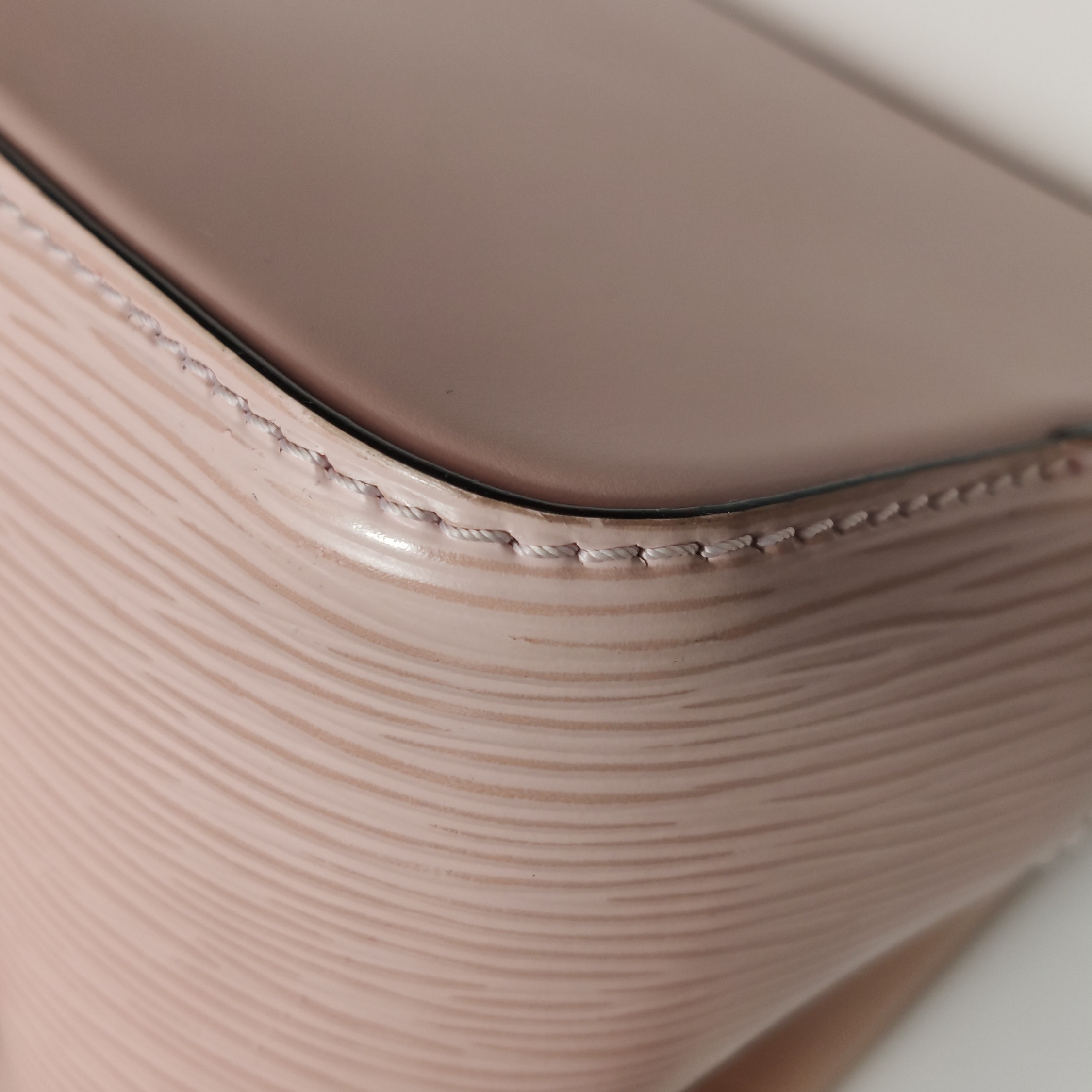 Louis Vuitton(LV) NeoNoe Handbag Epi Leather BB — photo 12 of 16