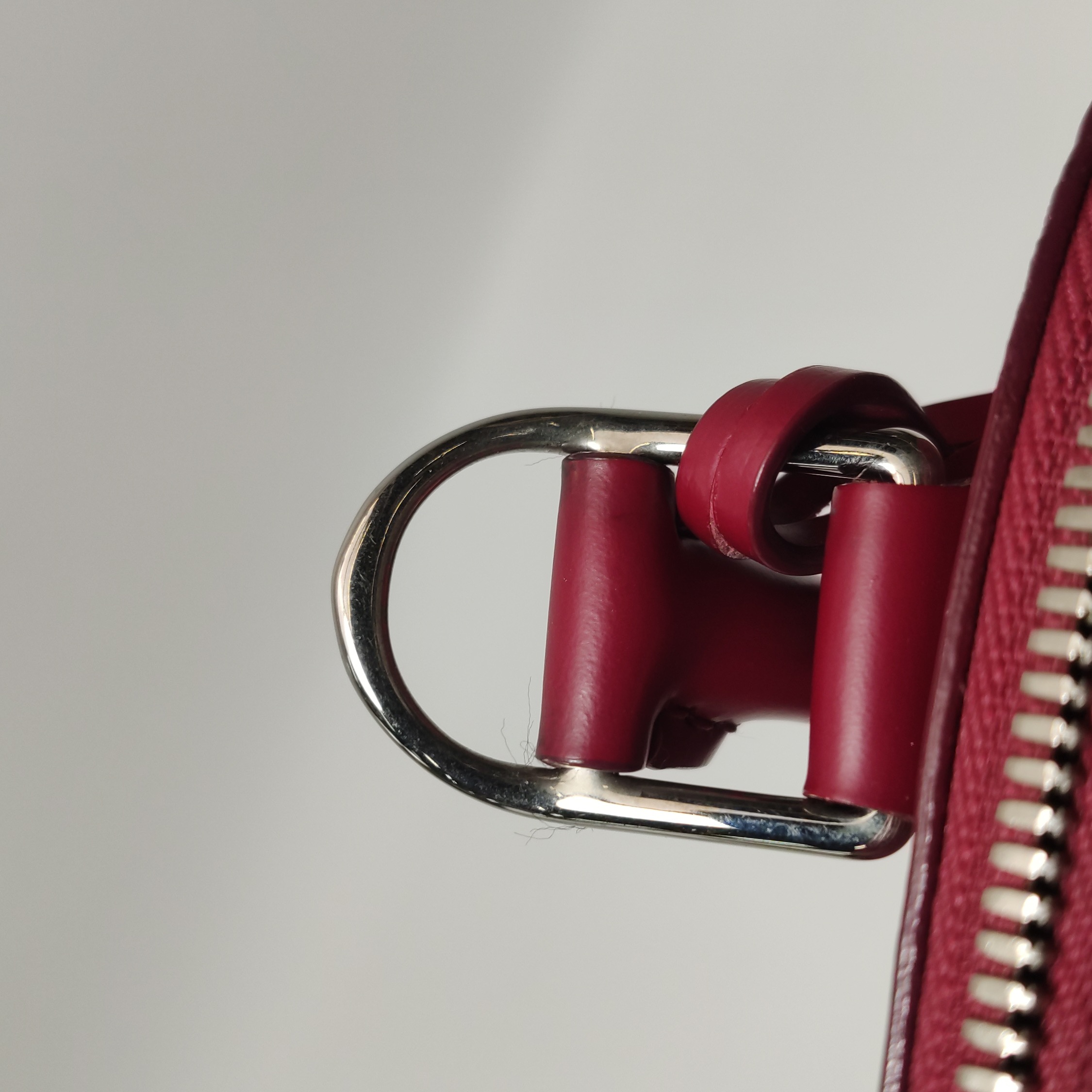 Louis Vuitton(LV) Alma Handbag Epi Leather BB — photo 20 of 25
