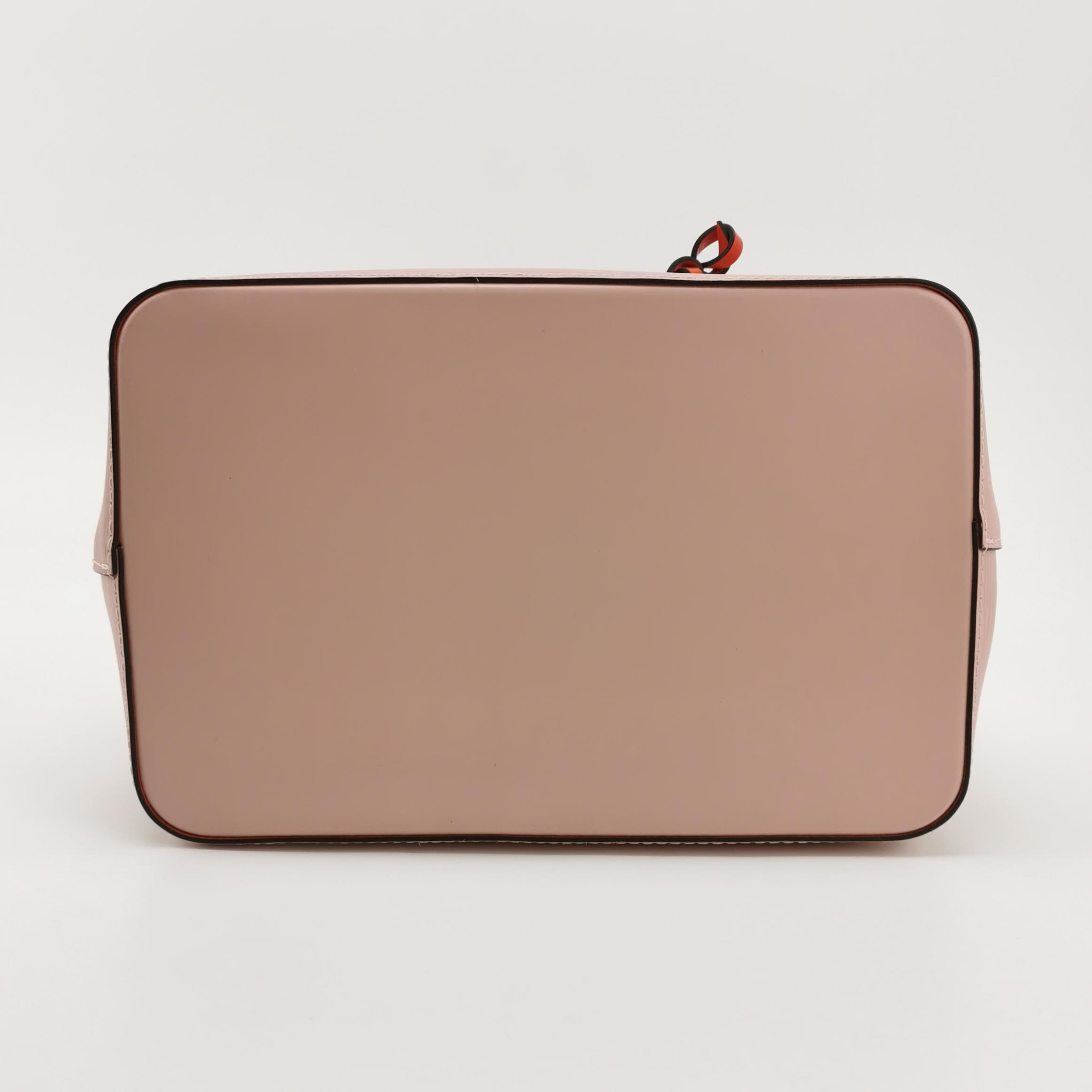 Louis Vuitton(LV) NeoNoe Handbag Epi Leather MM — photo 6 of 13