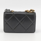 Chanel 19 Wallet on Chain Quilted Lambskin — thumbnail 5
