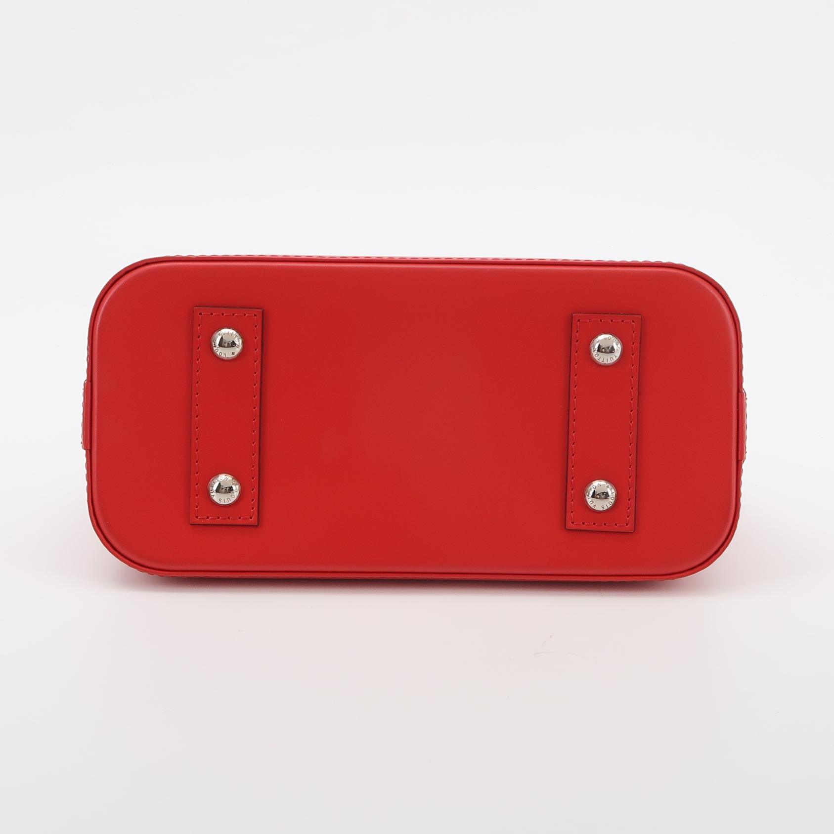 Louis Vuitton(LV) Alma Handbag Epi Leather BB — photo 6 of 21
