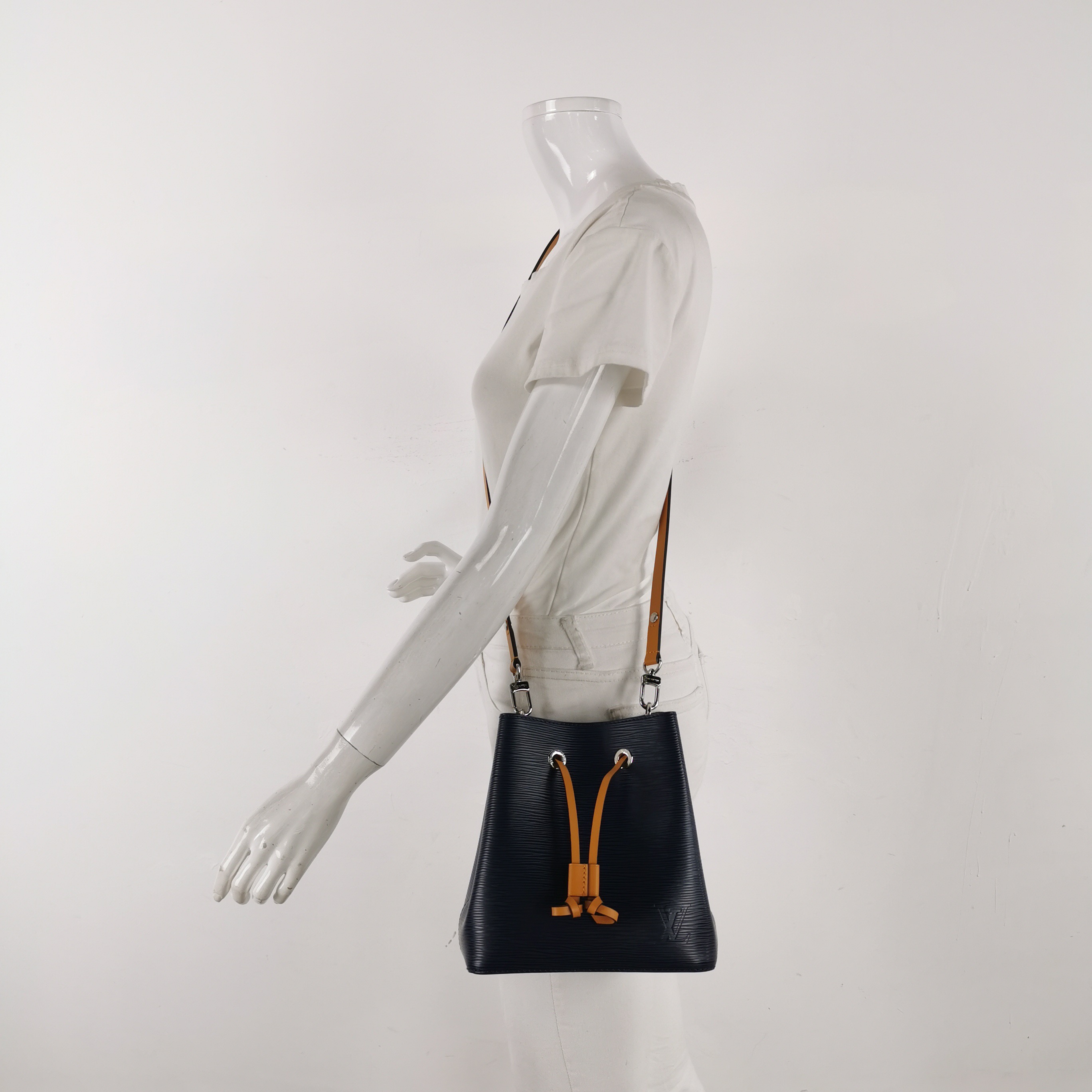 Louis Vuitton(LV) NeoNoe Handbag Epi Leather BB — alternate view