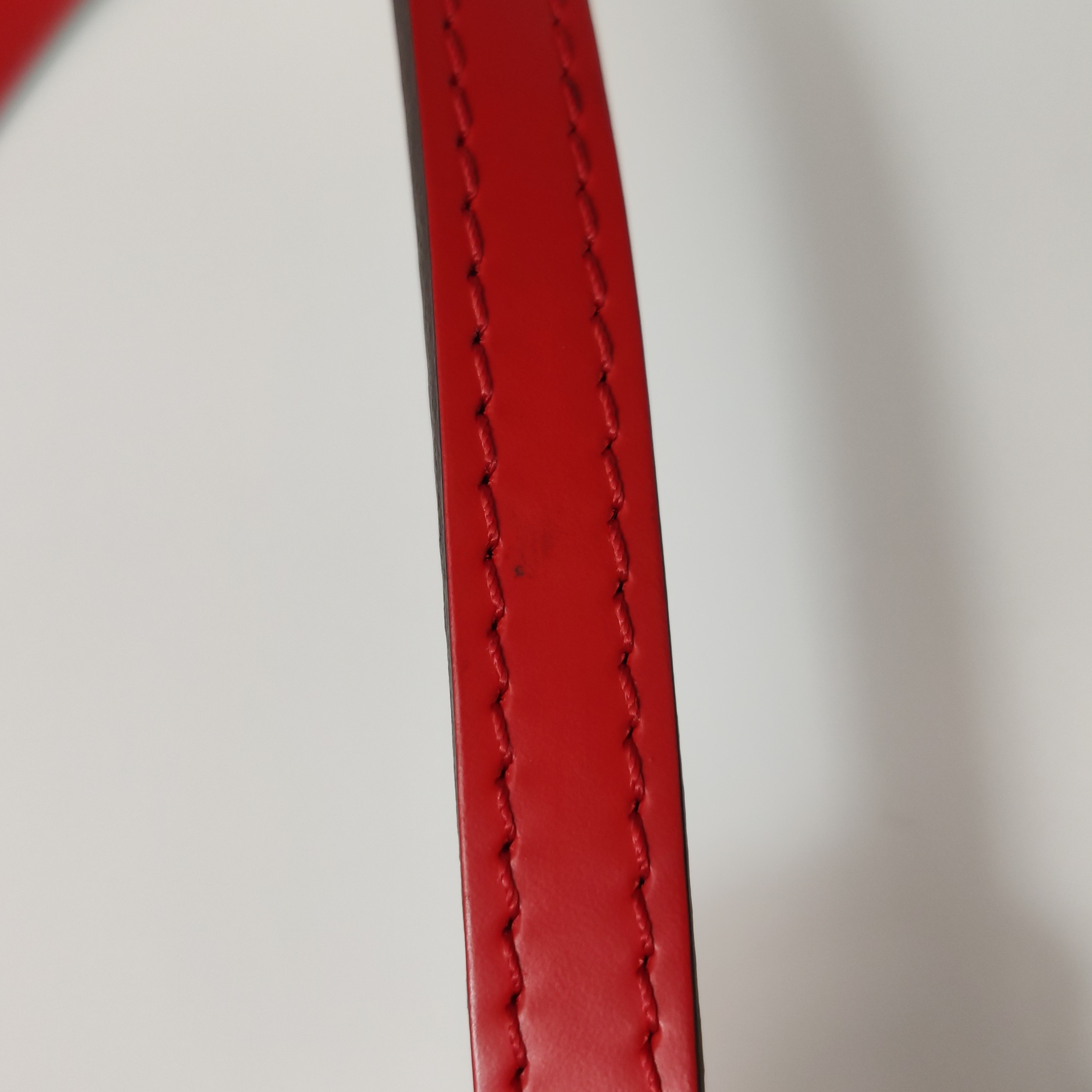Louis Vuitton(LV) Alma Handbag Epi Leather BB — photo 20 of 21