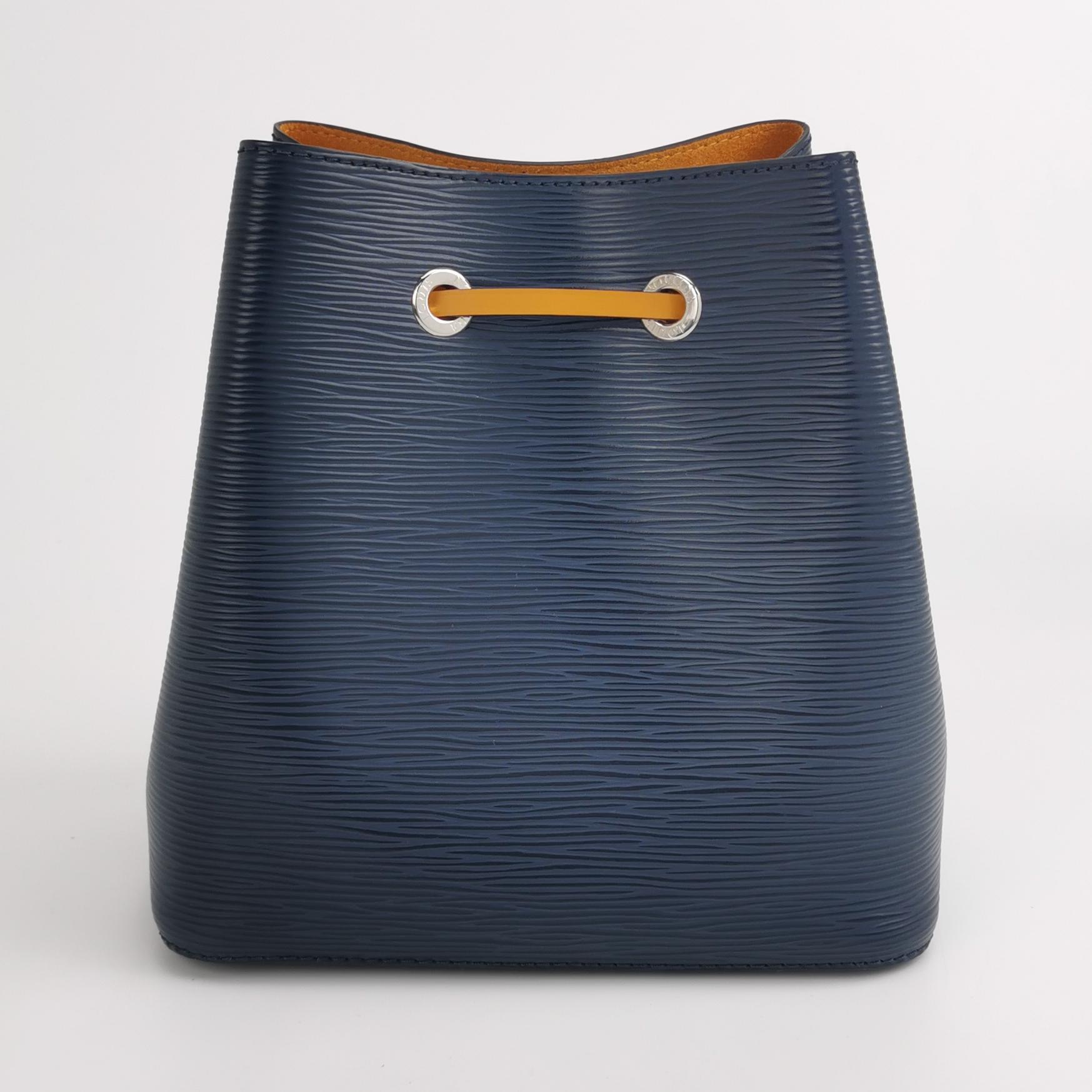 Louis Vuitton(LV) NeoNoe Handbag Epi Leather BB — photo 5 of 13