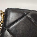 Chanel 19 Wallet on Chain Quilted Lambskin — thumbnail 19