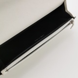 Chanel 19 Wallet on Chain Quilted Lambskin — thumbnail 8