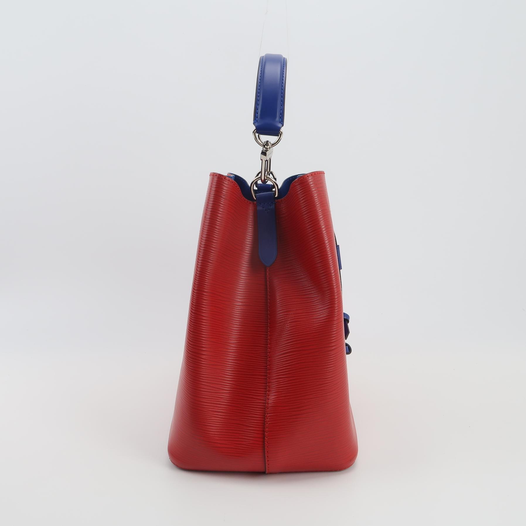 Louis Vuitton(LV) NeoNoe Handbag Epi Leather MM — photo 3 of 15