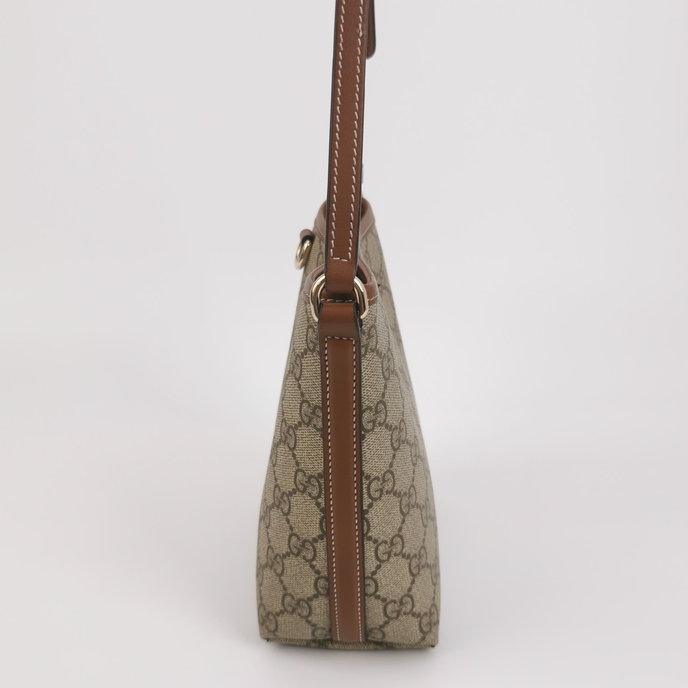 Gucci GG Emblem Bucket Bag GG Coated Canvas Nano — photo 5 of 13