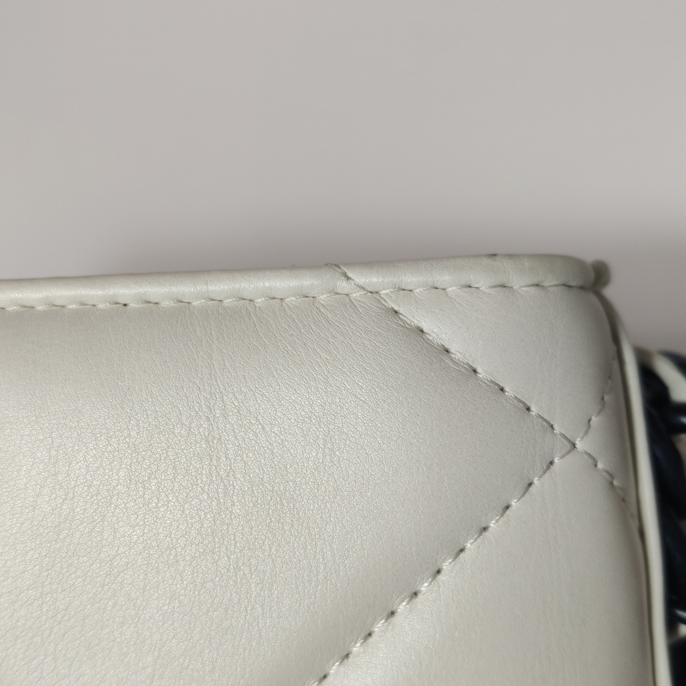 Chanel 19 Wallet on Chain Quilted Lambskin — photo 20 of 20