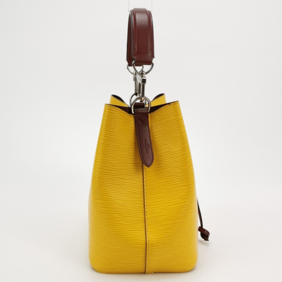 Louis Vuitton(LV) NeoNoe Handbag Epi Leather BB — photo 3 of 13