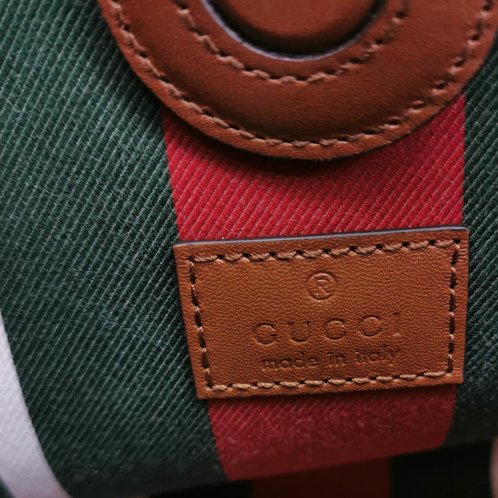 Gucci GG Emblem Bucket Bag GG Coated Canvas Nano — photo 8 of 10