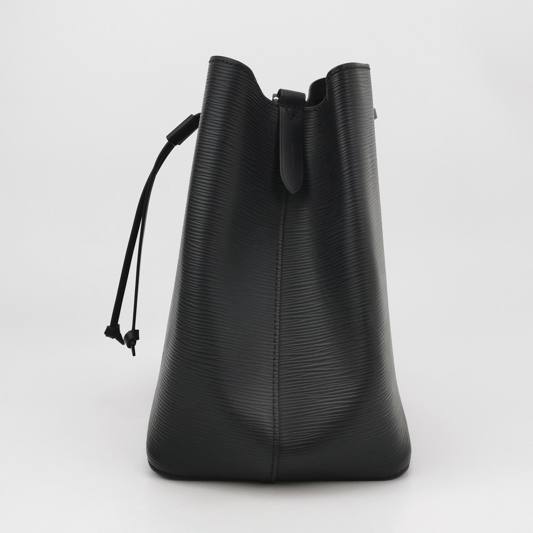 Louis Vuitton(LV) NeoNoe Handbag Epi Leather MM — photo 3 of 15