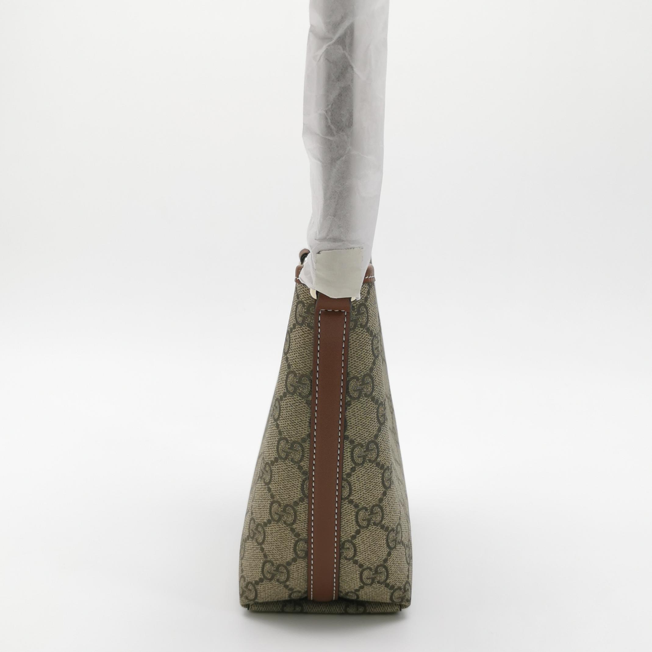 Gucci GG Emblem Bucket Bag GG Coated Canvas Nano — photo 4 of 12