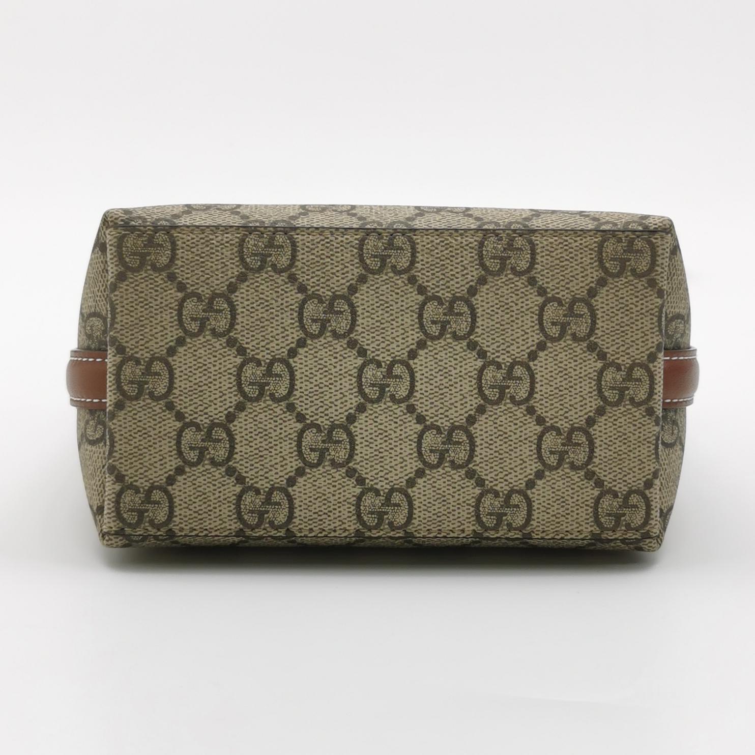 Gucci GG Emblem Bucket Bag GG Coated Canvas Nano — photo 6 of 12