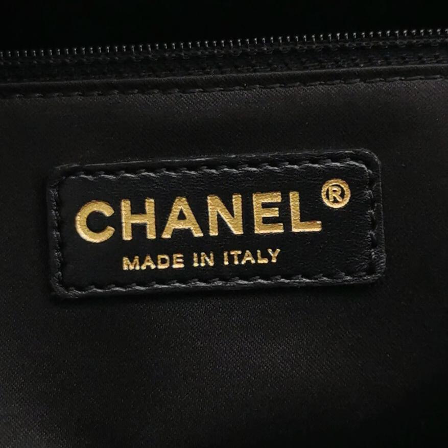 Chanel Grand Shopping Tote Quilted Caviar — photo 8 of 19