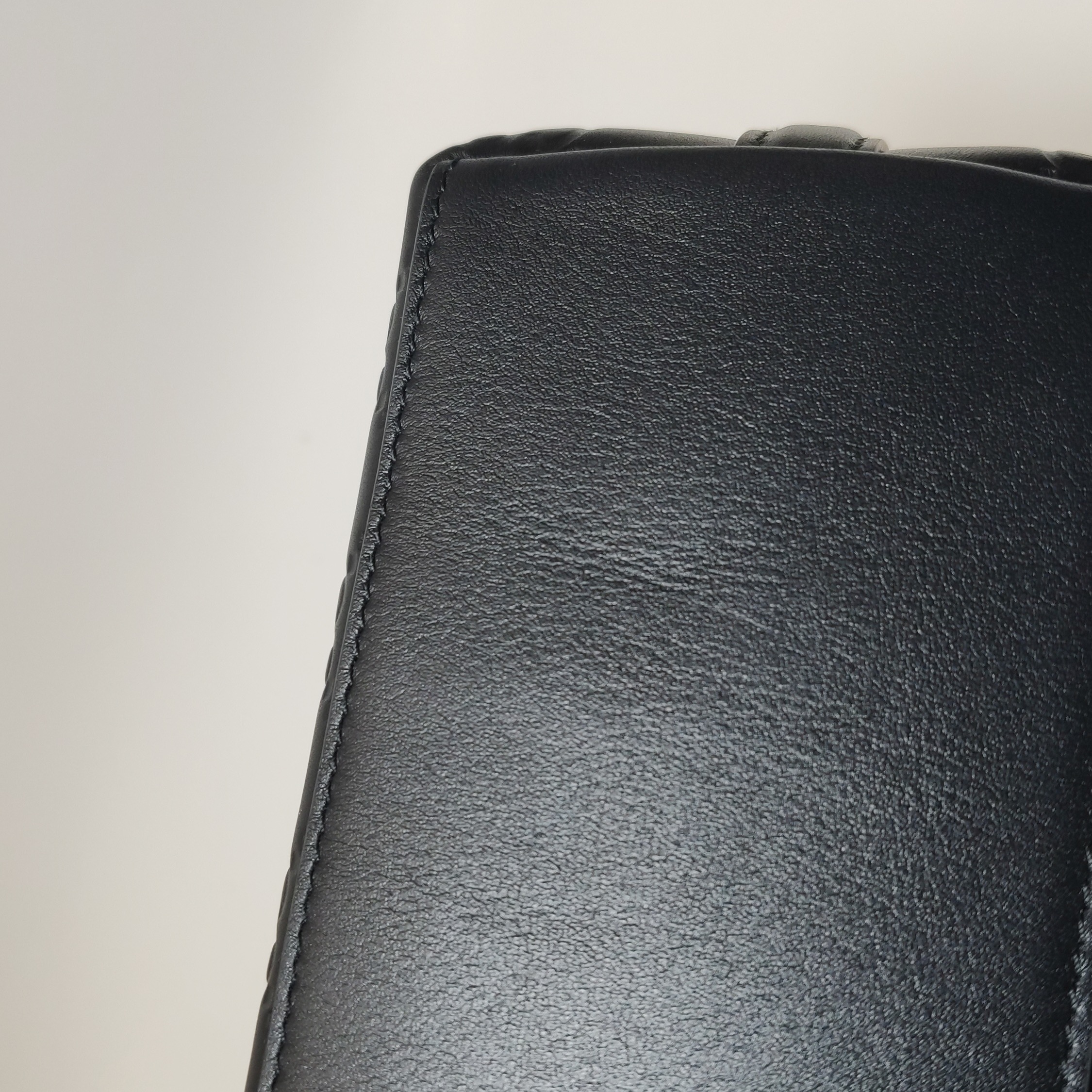 Gucci GG Emblem Bucket Bag GG Debossed Leather Nano — photo 12 of 13
