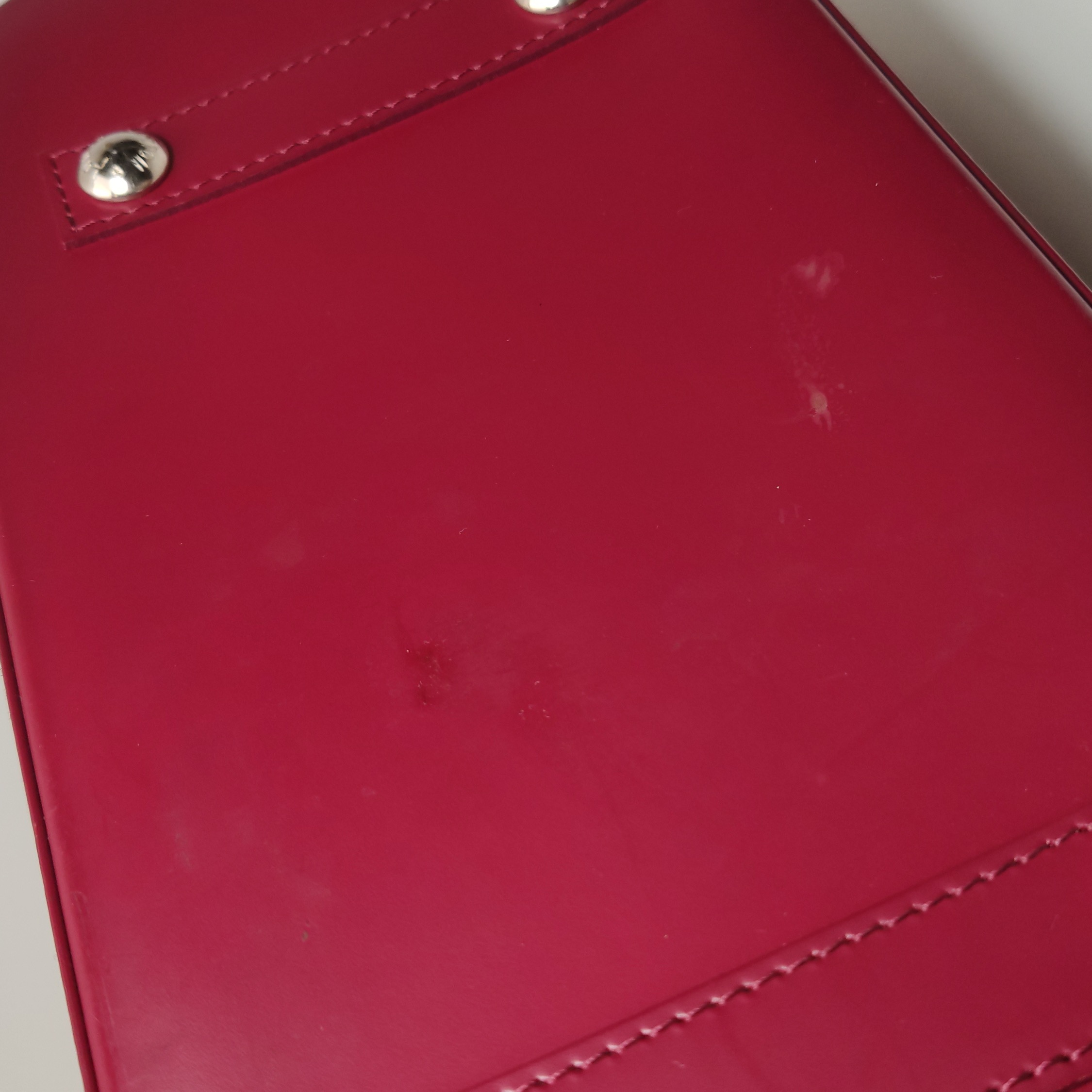 Louis Vuitton(LV) Alma Handbag Epi Leather PM — photo 17 of 21