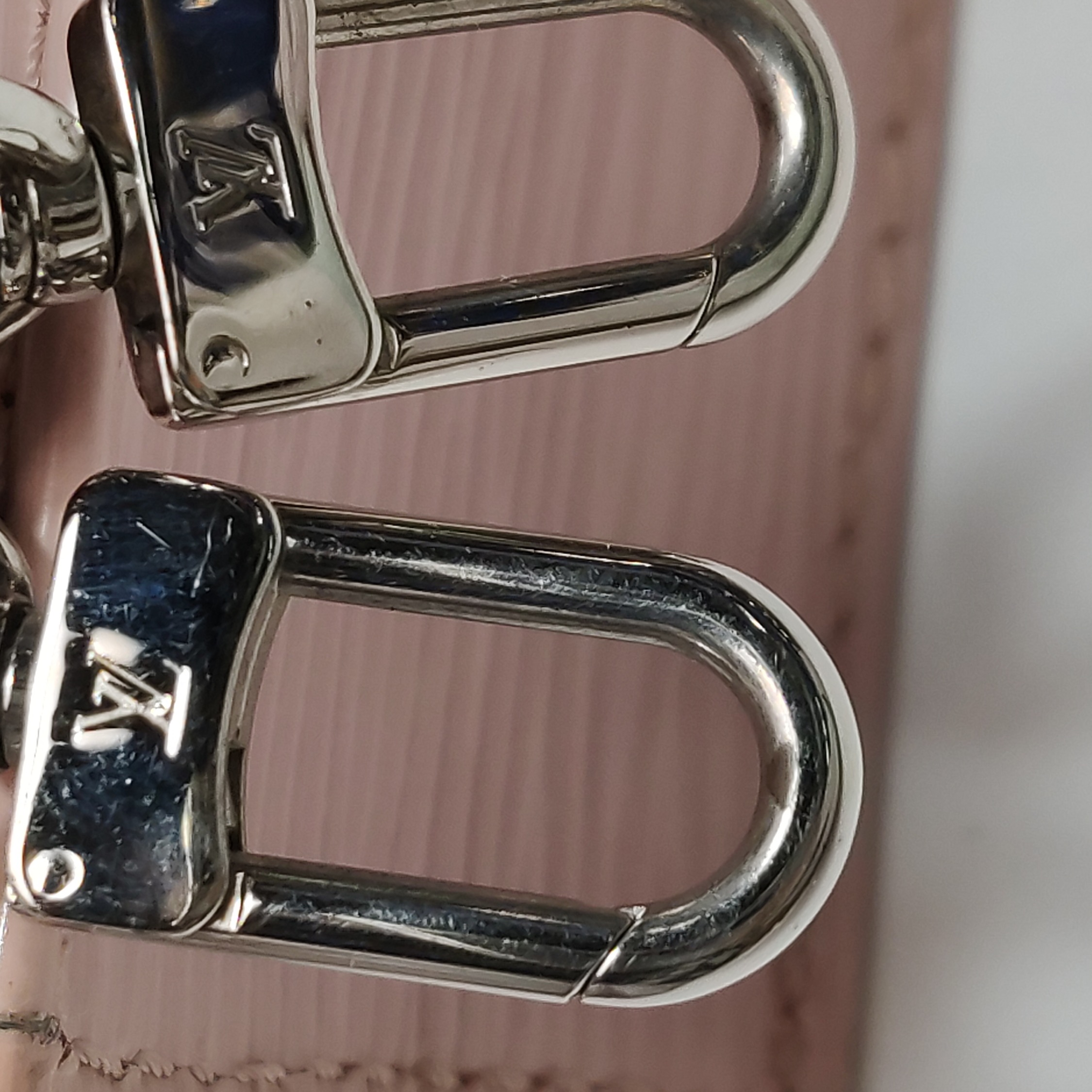 Louis Vuitton(LV) Petit Sac Plat Bag Epi Leather — photo 12 of 12