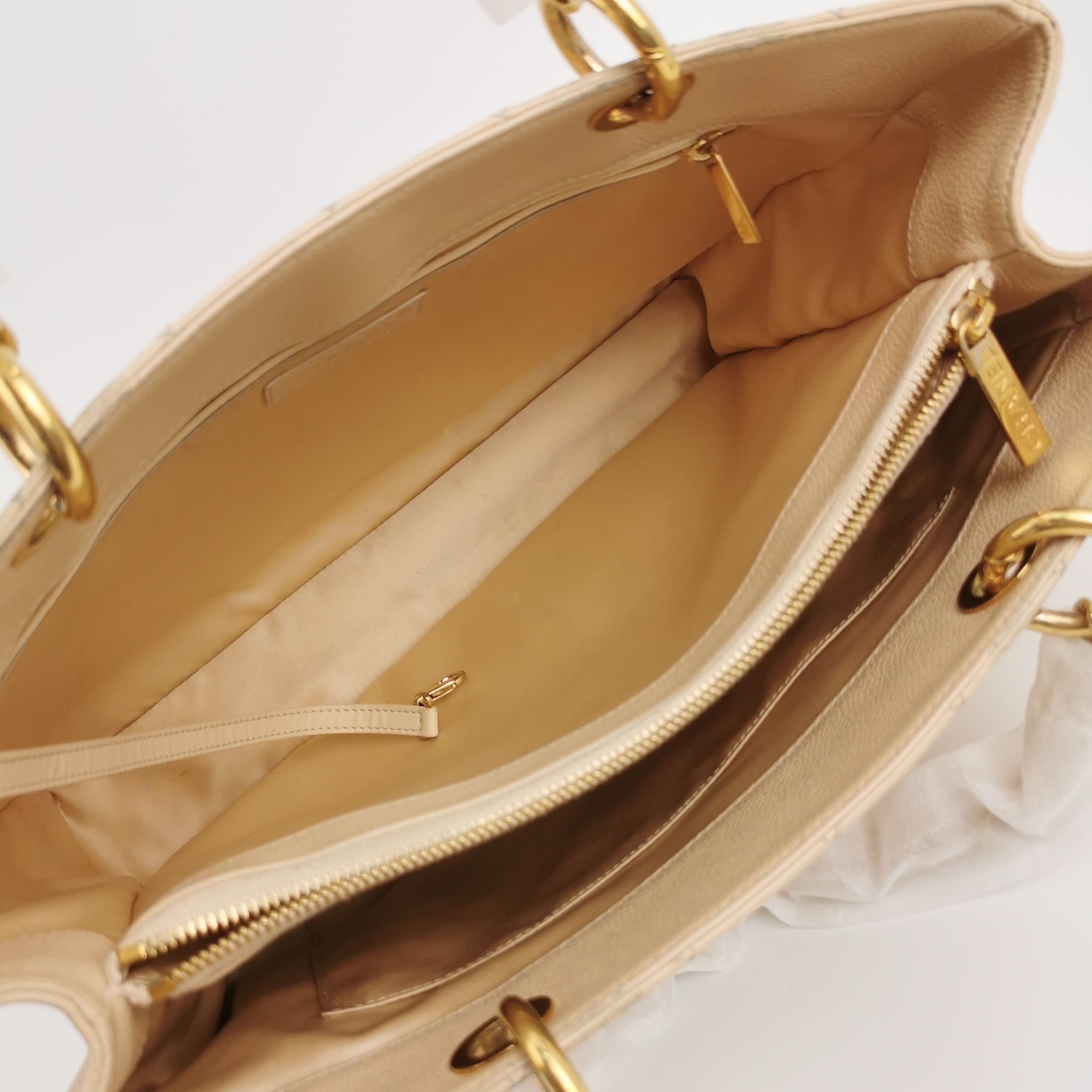 Chanel Grand Shopping Tote Quilted Caviar — photo 7 of 18