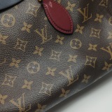 Louis Vuitton(LV) Tuileries Handbag Monogram Canvas with Leather — thumbnail 19