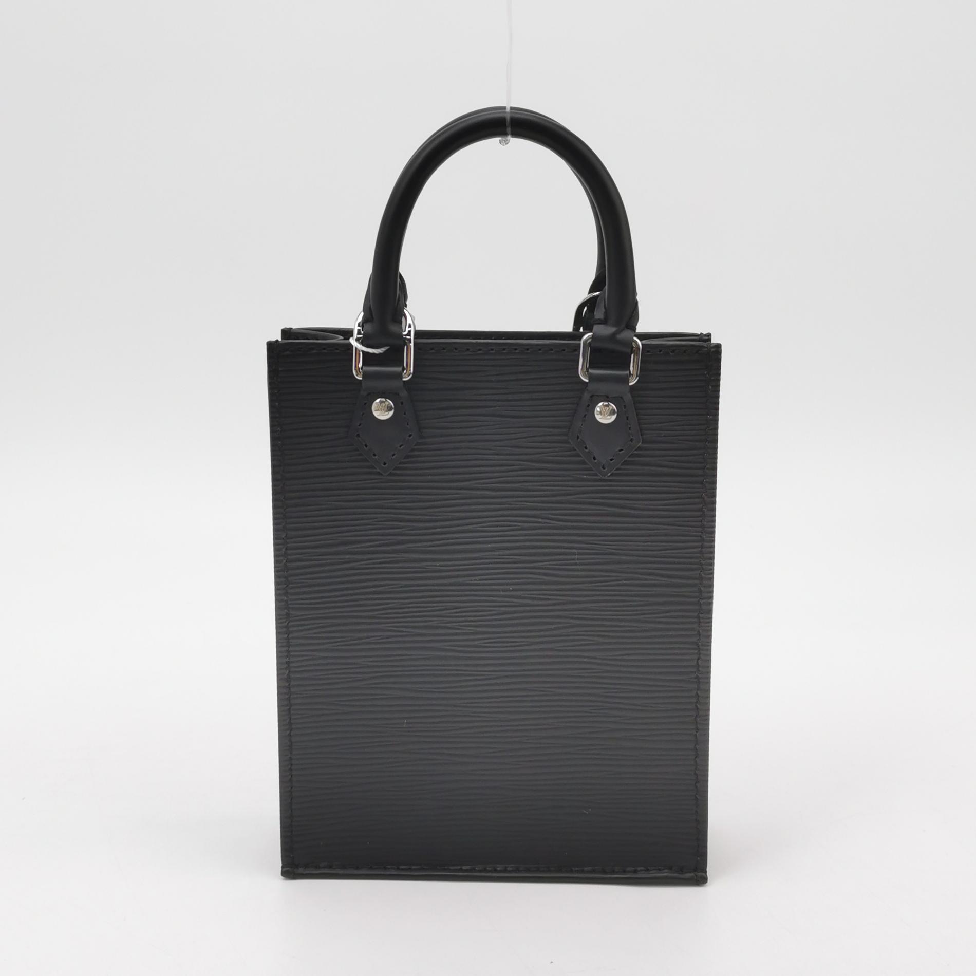 Louis Vuitton(LV) Petit Sac Plat Bag Epi Leather — photo 5 of 15
