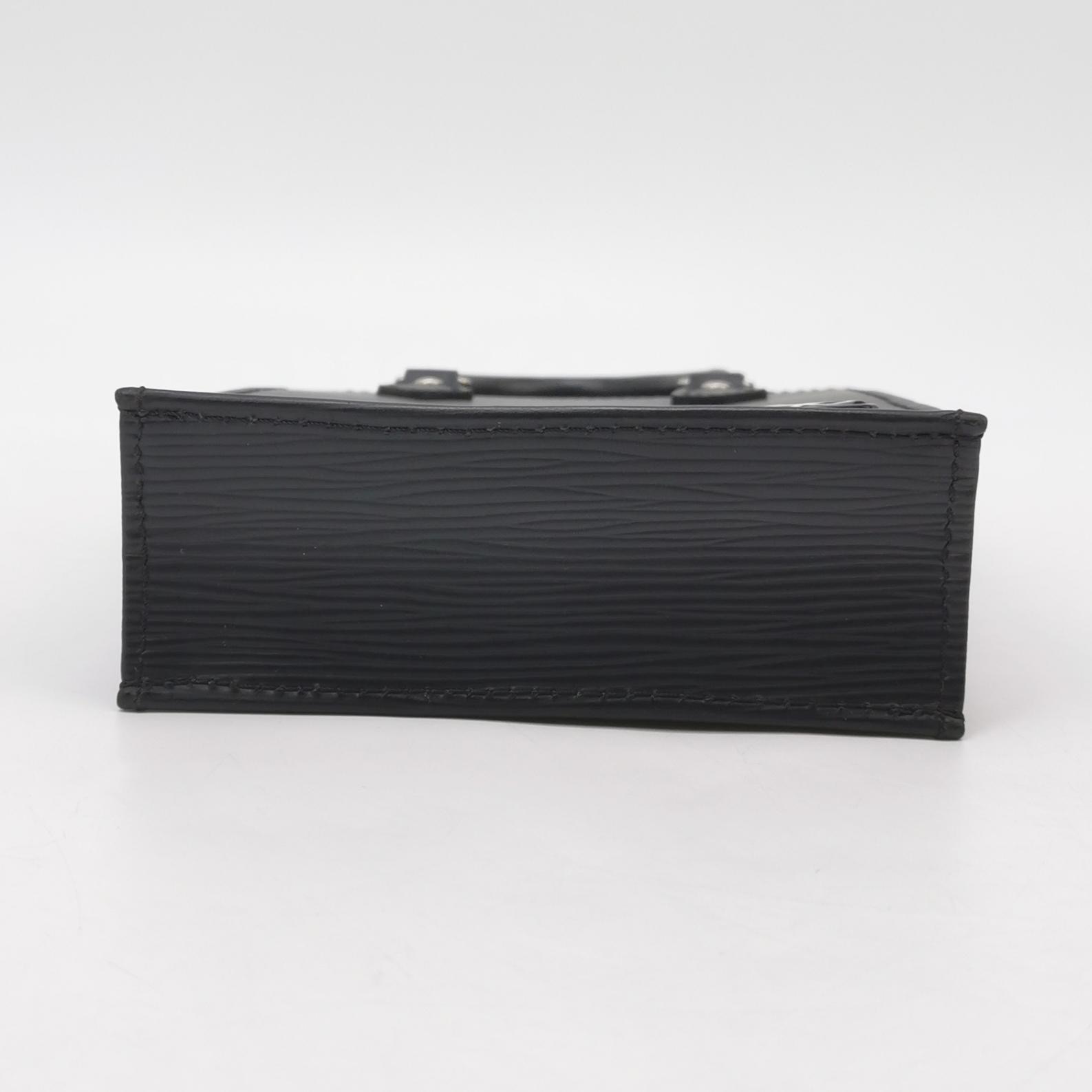 Louis Vuitton(LV) Petit Sac Plat Bag Epi Leather — photo 6 of 15