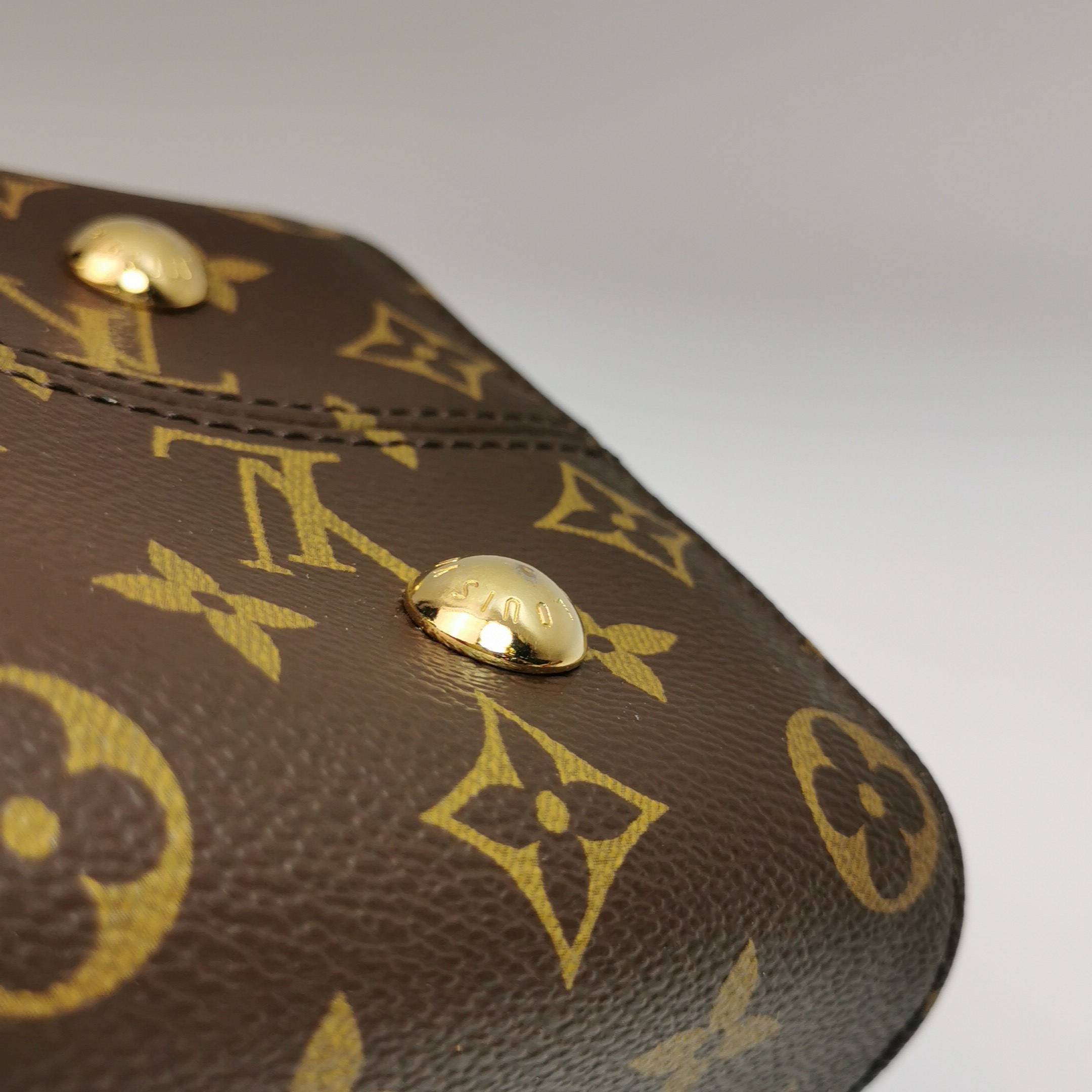 Louis Vuitton(LV) Tuileries Handbag Monogram Canvas with Leather — photo 14 of 25