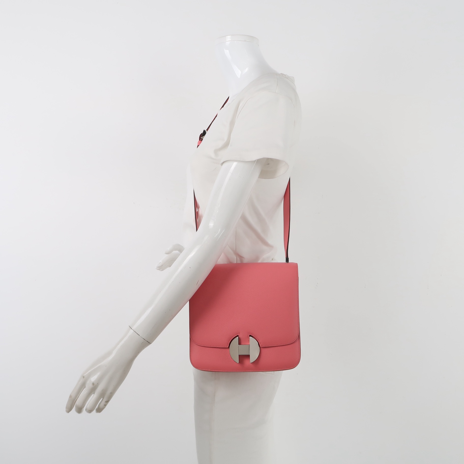 Hermes 2002 Shoulder Bag Evercolor 20 — alternate view