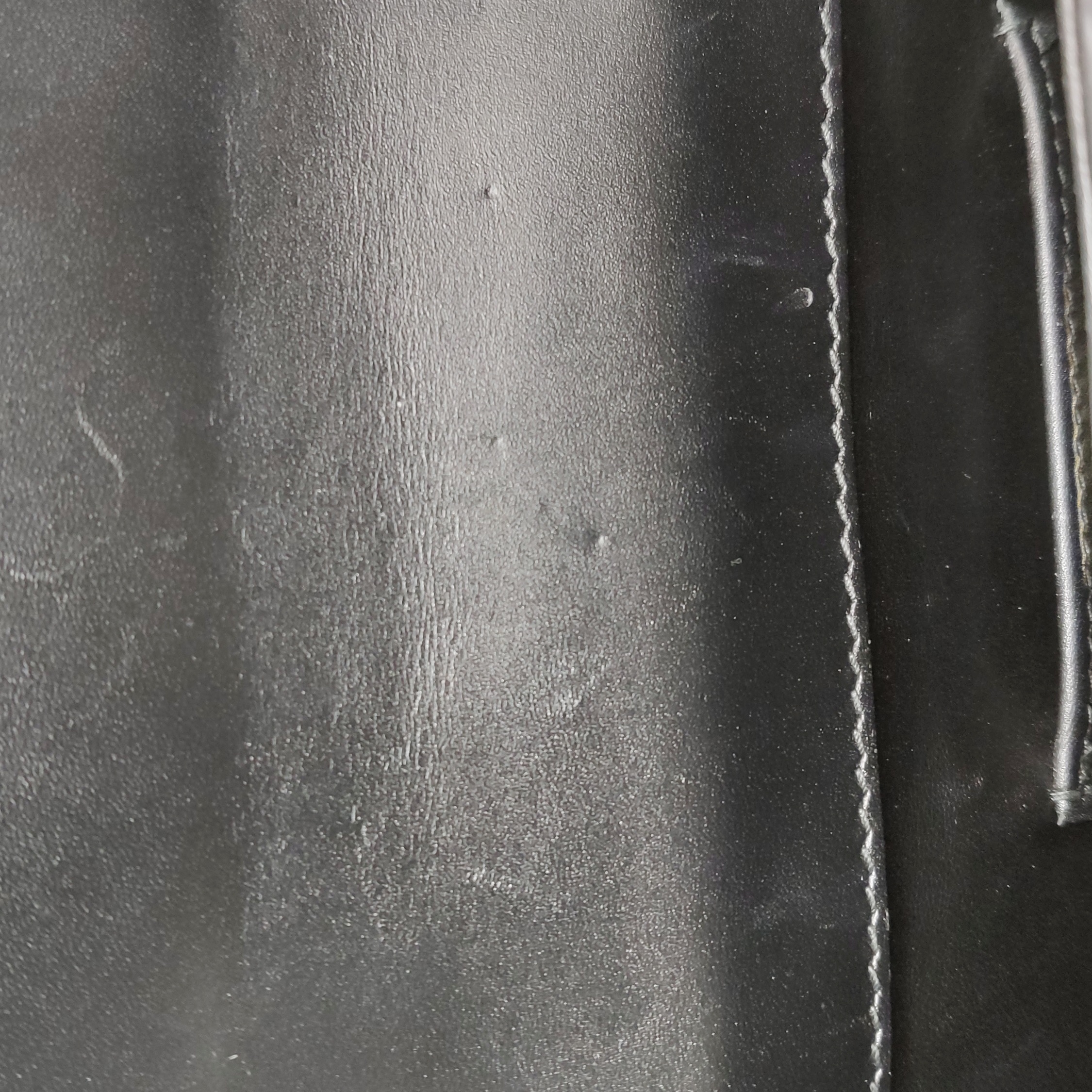 Bvlgari Serpenti Forever Square Shoulder Bag Leather and Stingray Small — photo 11 of 22