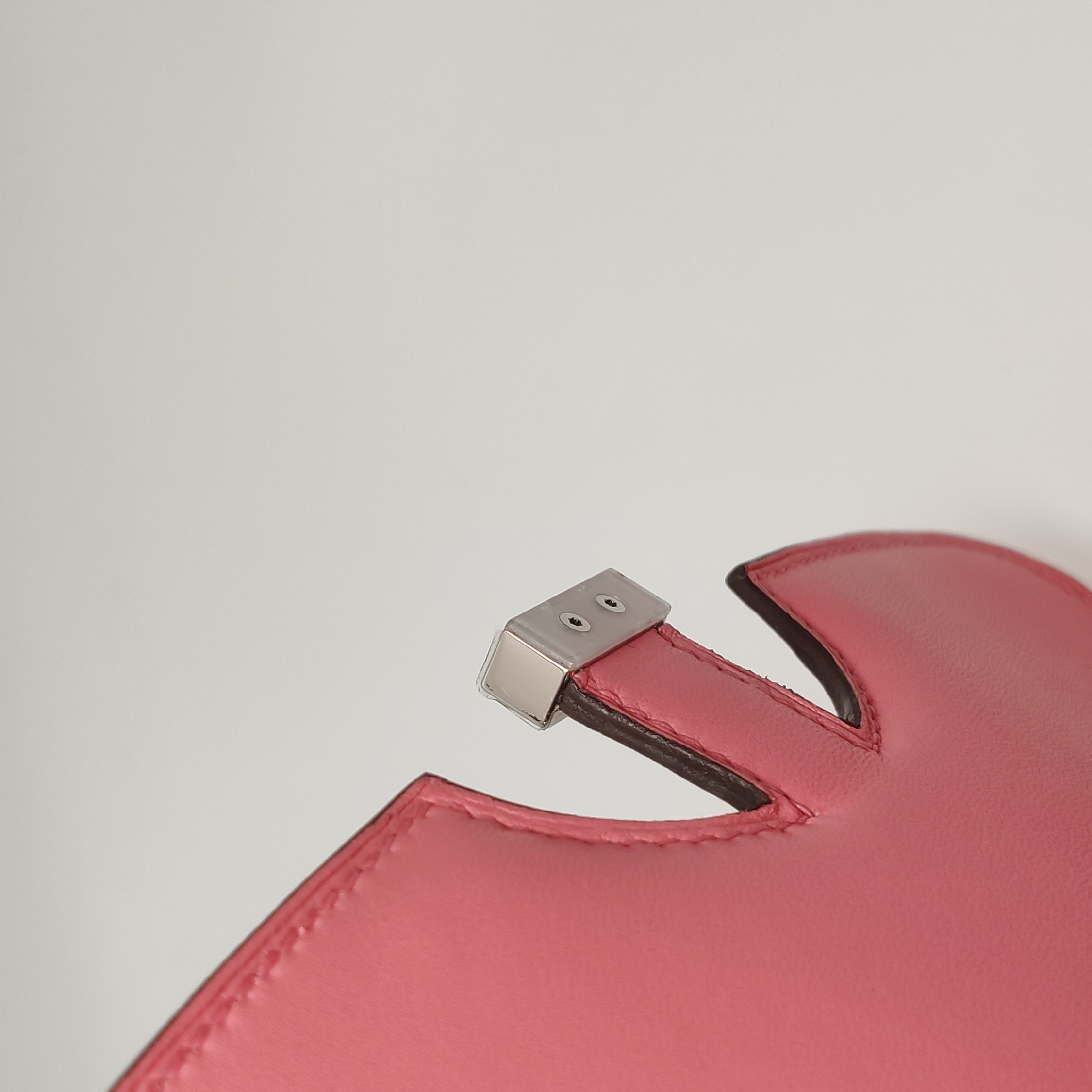 Hermes 2002 Shoulder Bag Evercolor 20 — photo 10 of 22