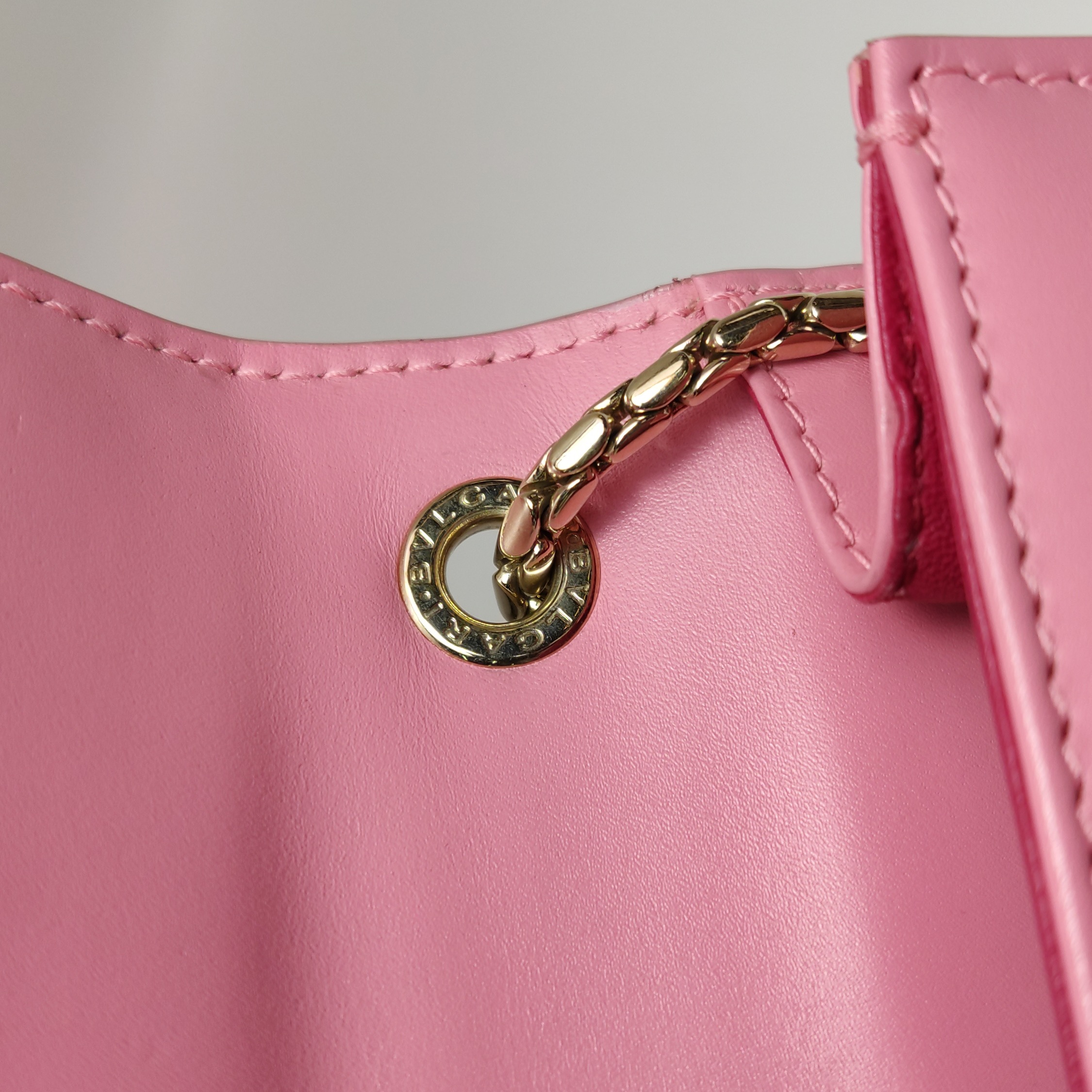 Bvlgari Serpenti Forever Square Shoulder Bag Leather and Stingray Small — photo 13 of 23