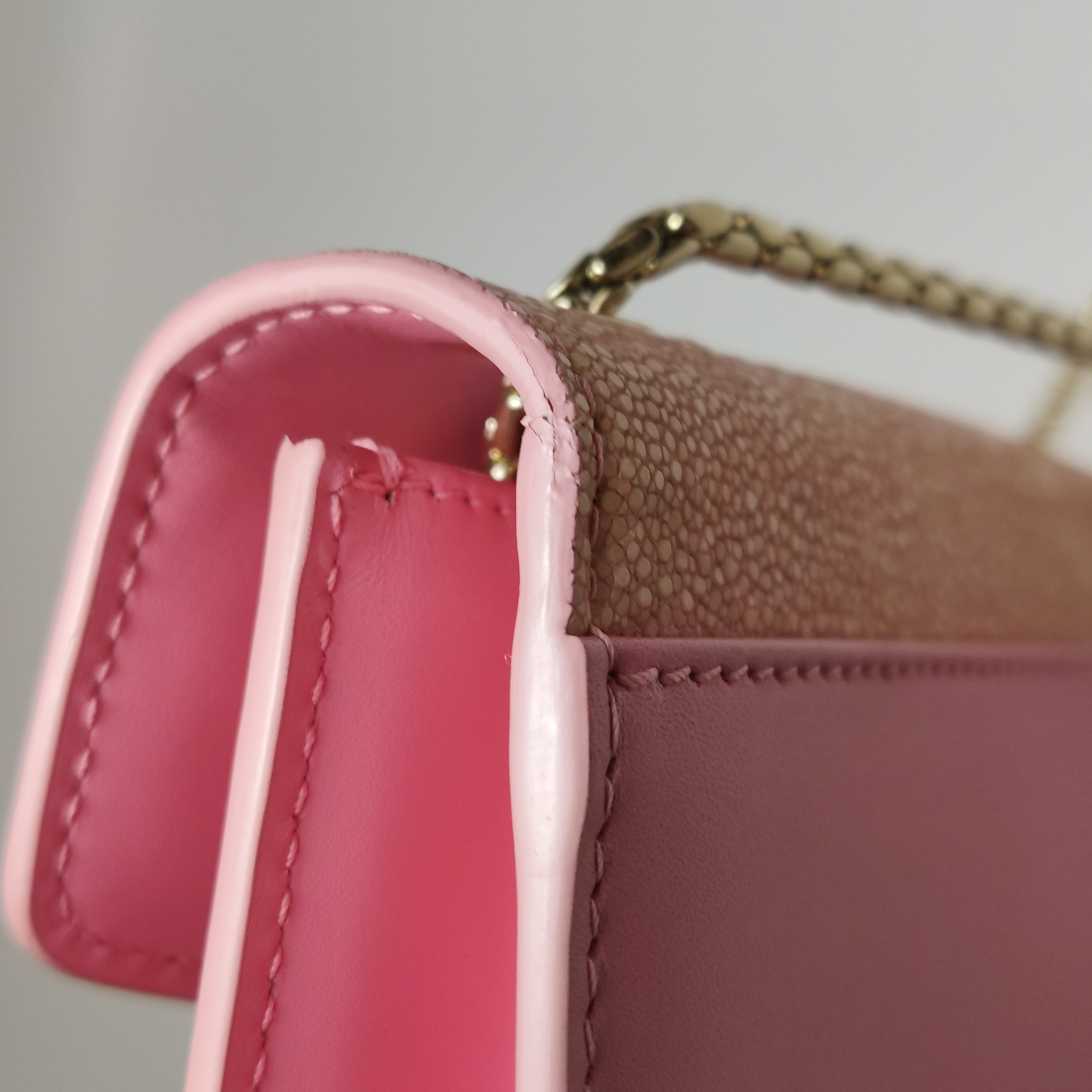 Bvlgari Serpenti Forever Square Shoulder Bag Leather and Stingray Small — photo 22 of 23